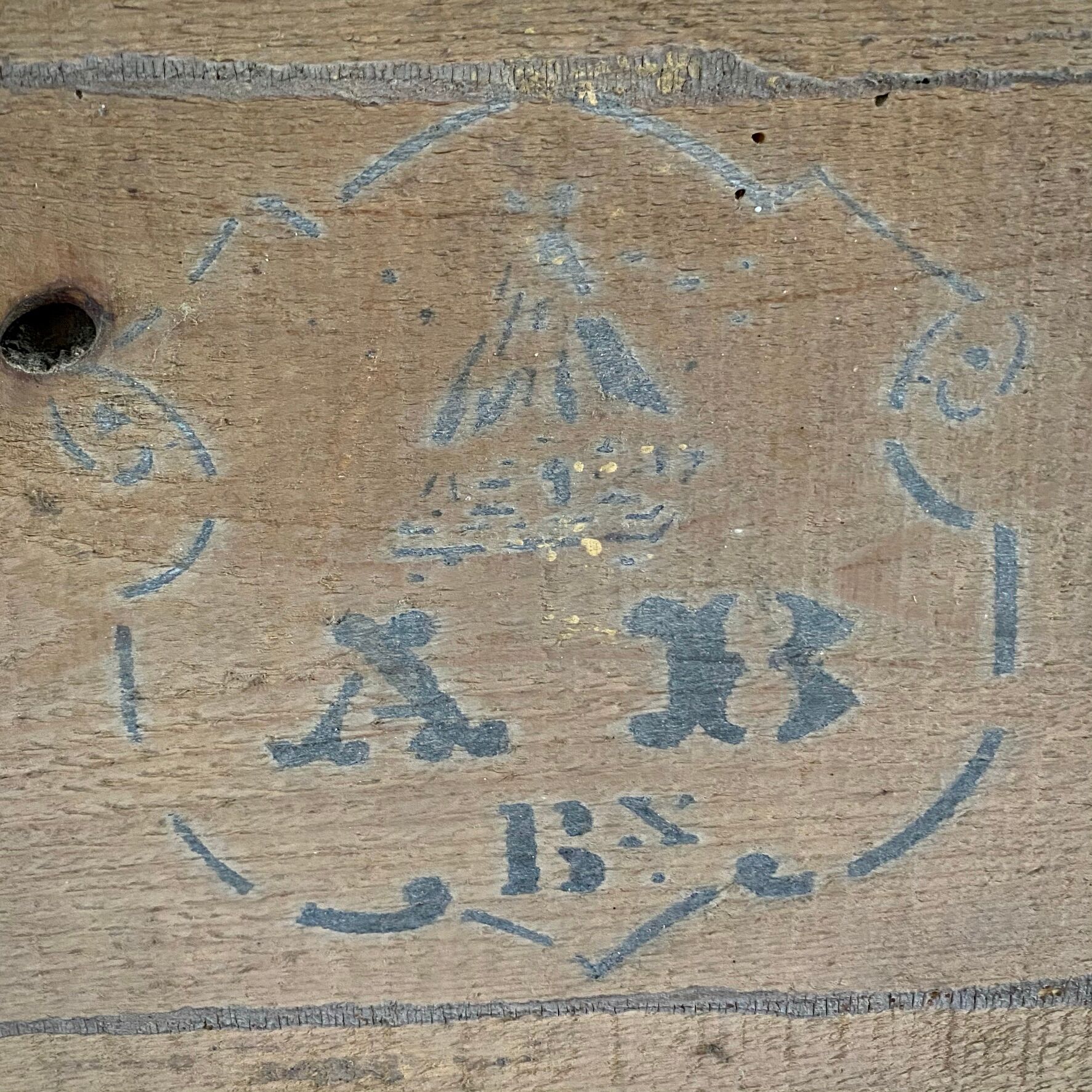 Mirror Napoleon III, gilded with pediment - 105x67cm