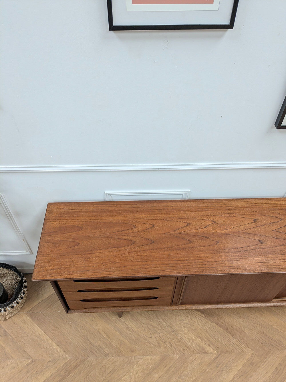 Scandinavian enfilade