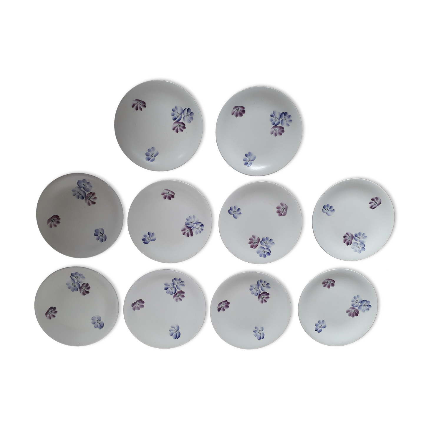 10 dessert plates from the Longchamp factory
