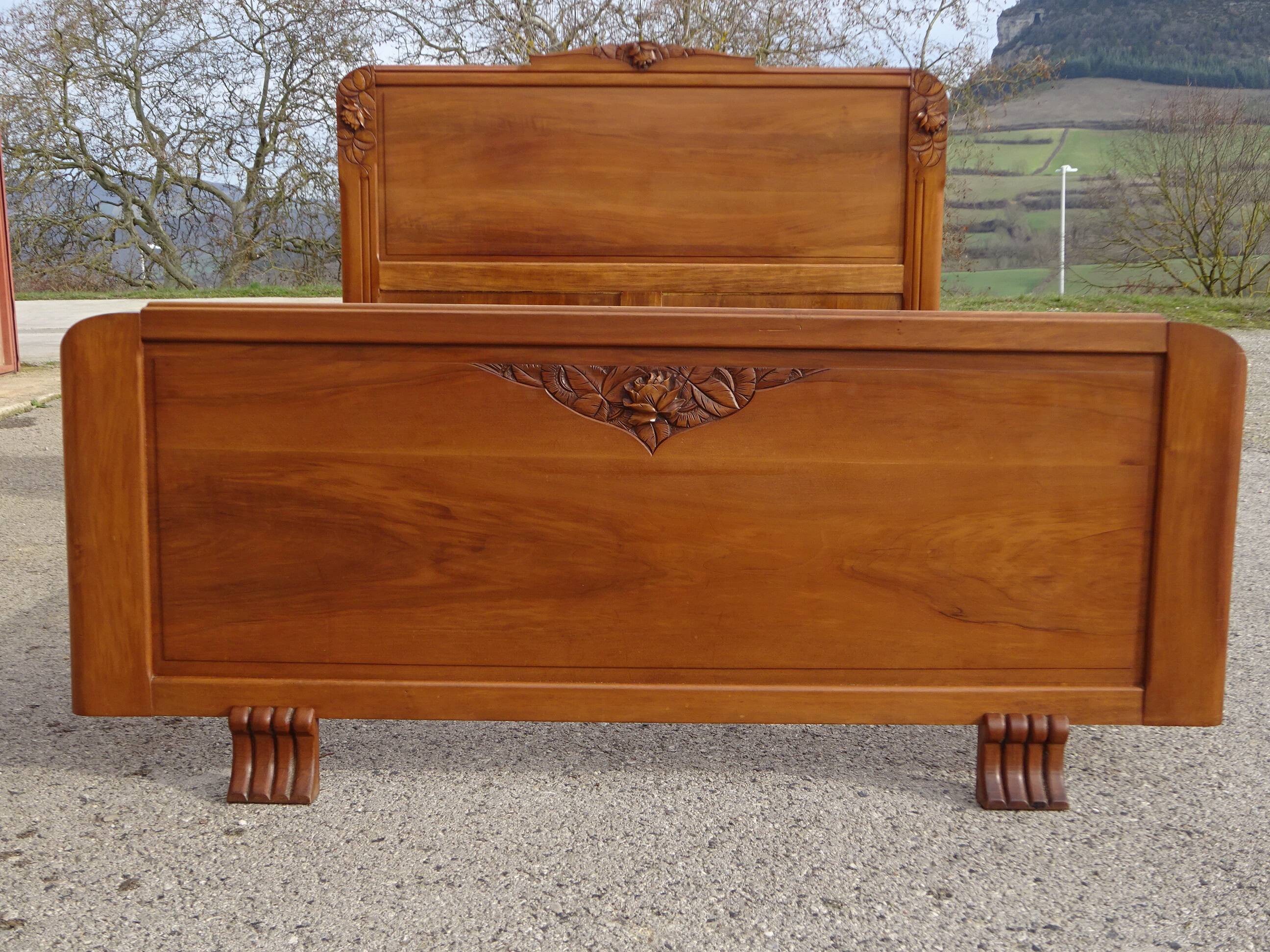 Art Deco walnut bed for 140/190cm base