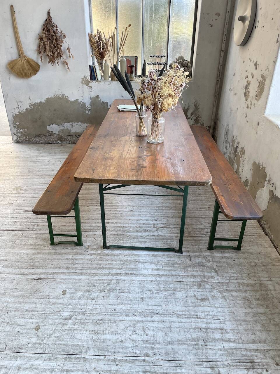 Guinguette table and its 2 benches