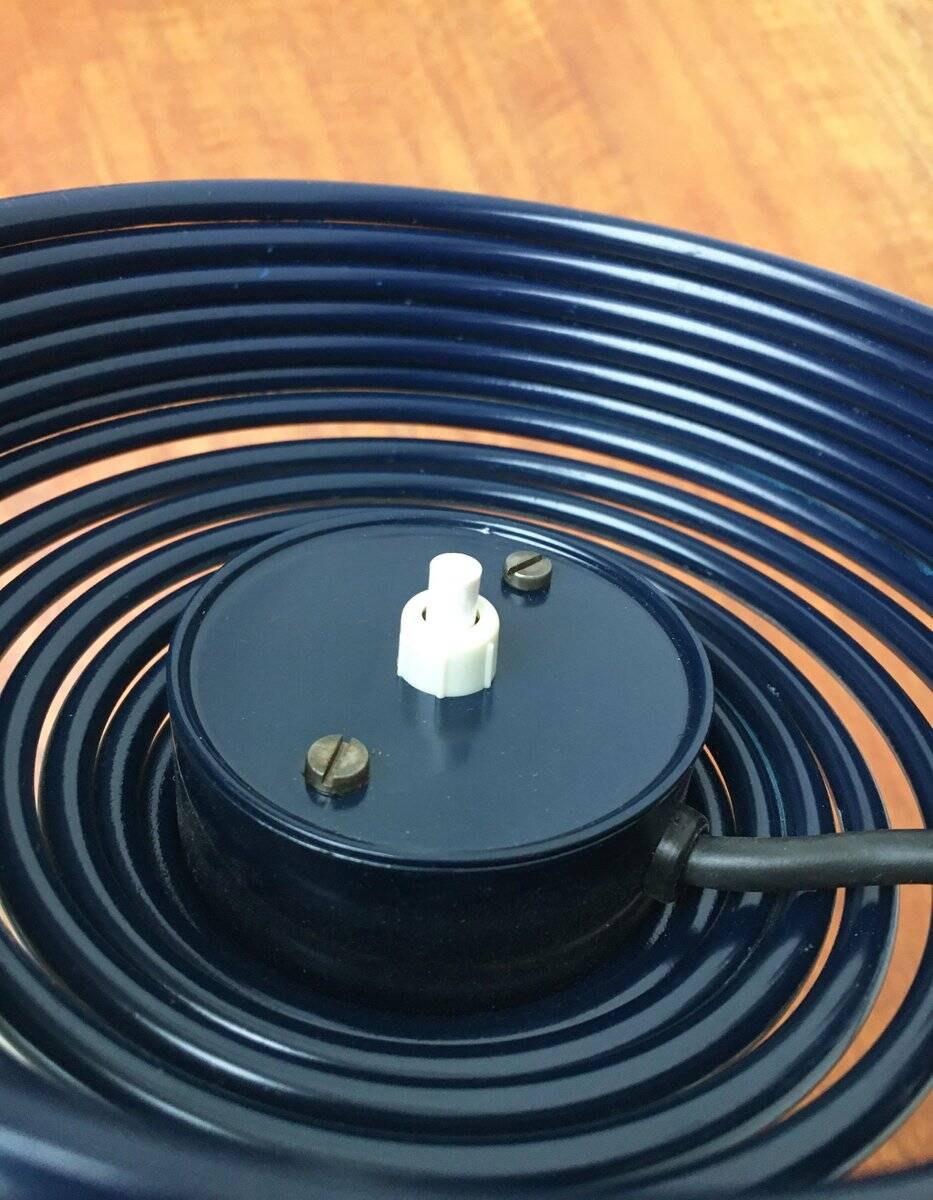 Lampe de table Spirale de l’ère spatiale italienne par Angelo Mangiarotti pour Candle