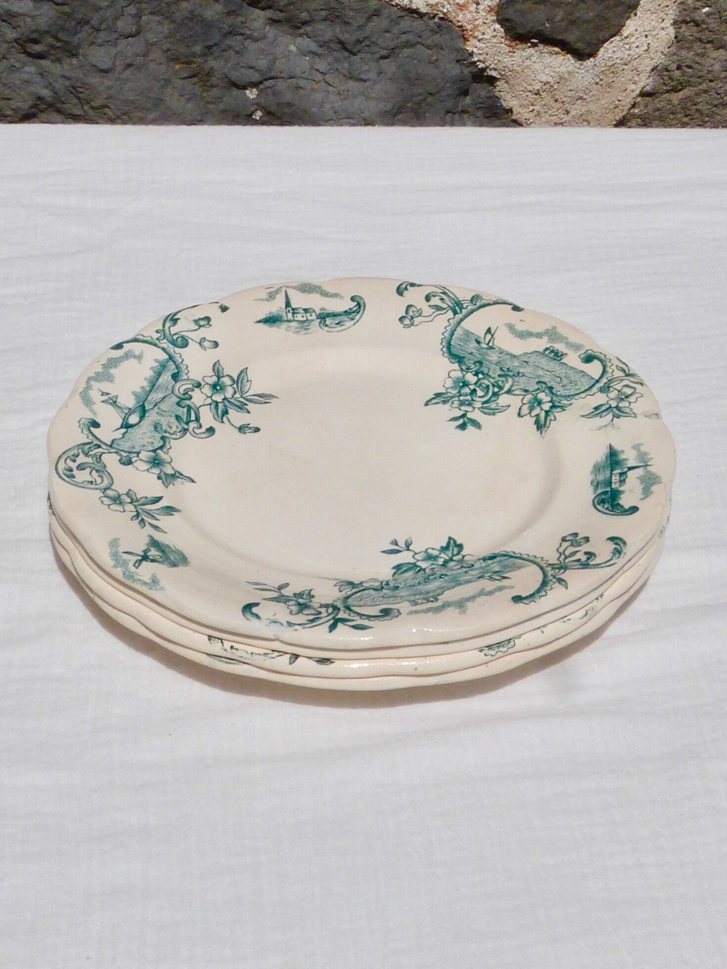 Set of 4 dessert plates Terre de Fer