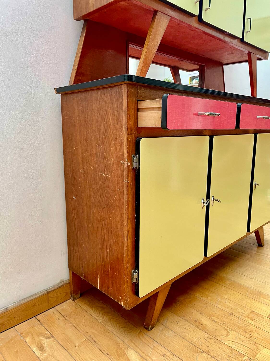 Buffet, Formica dresser, 1970s