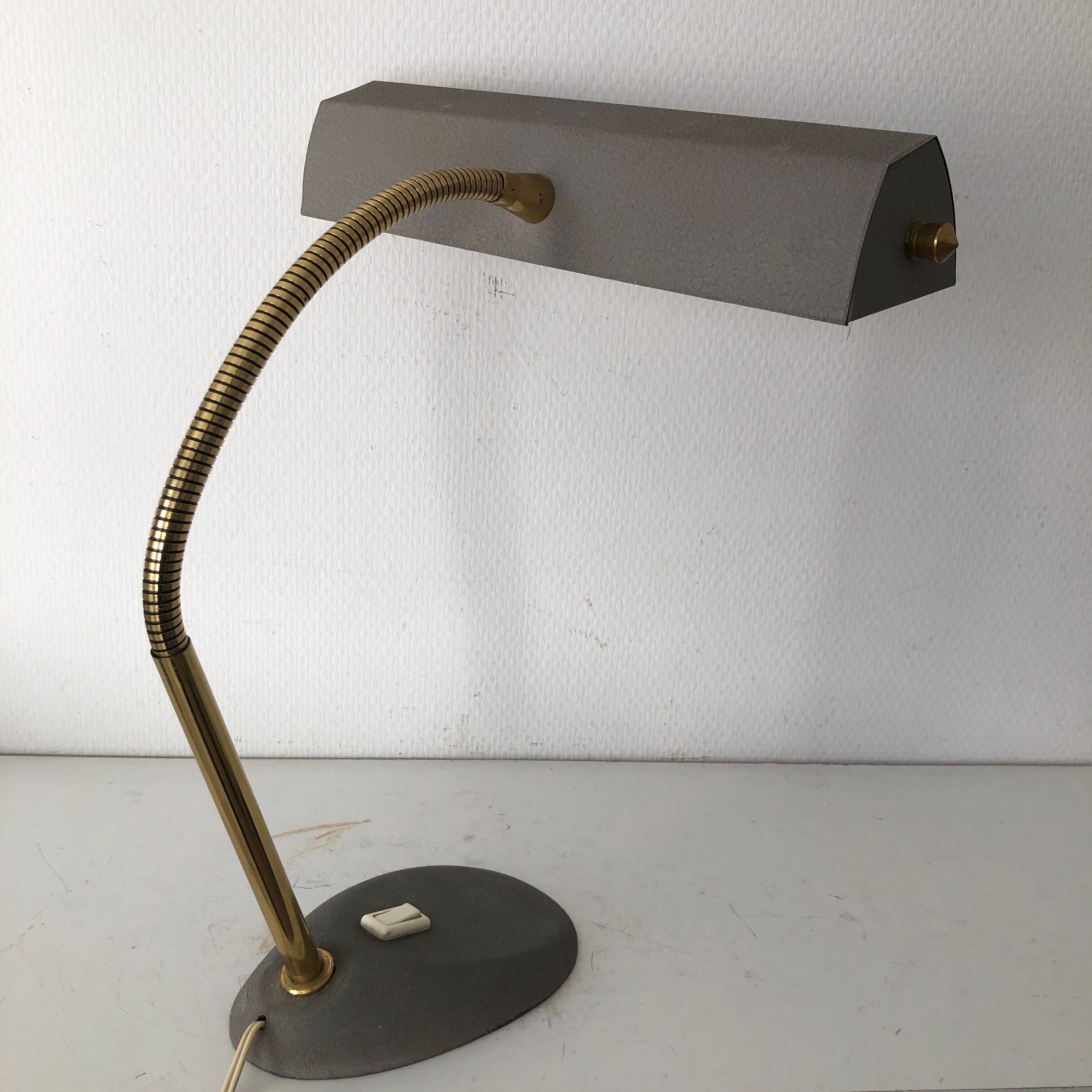 Vintage 1960 40cm grey cement Aluminor banker lamp