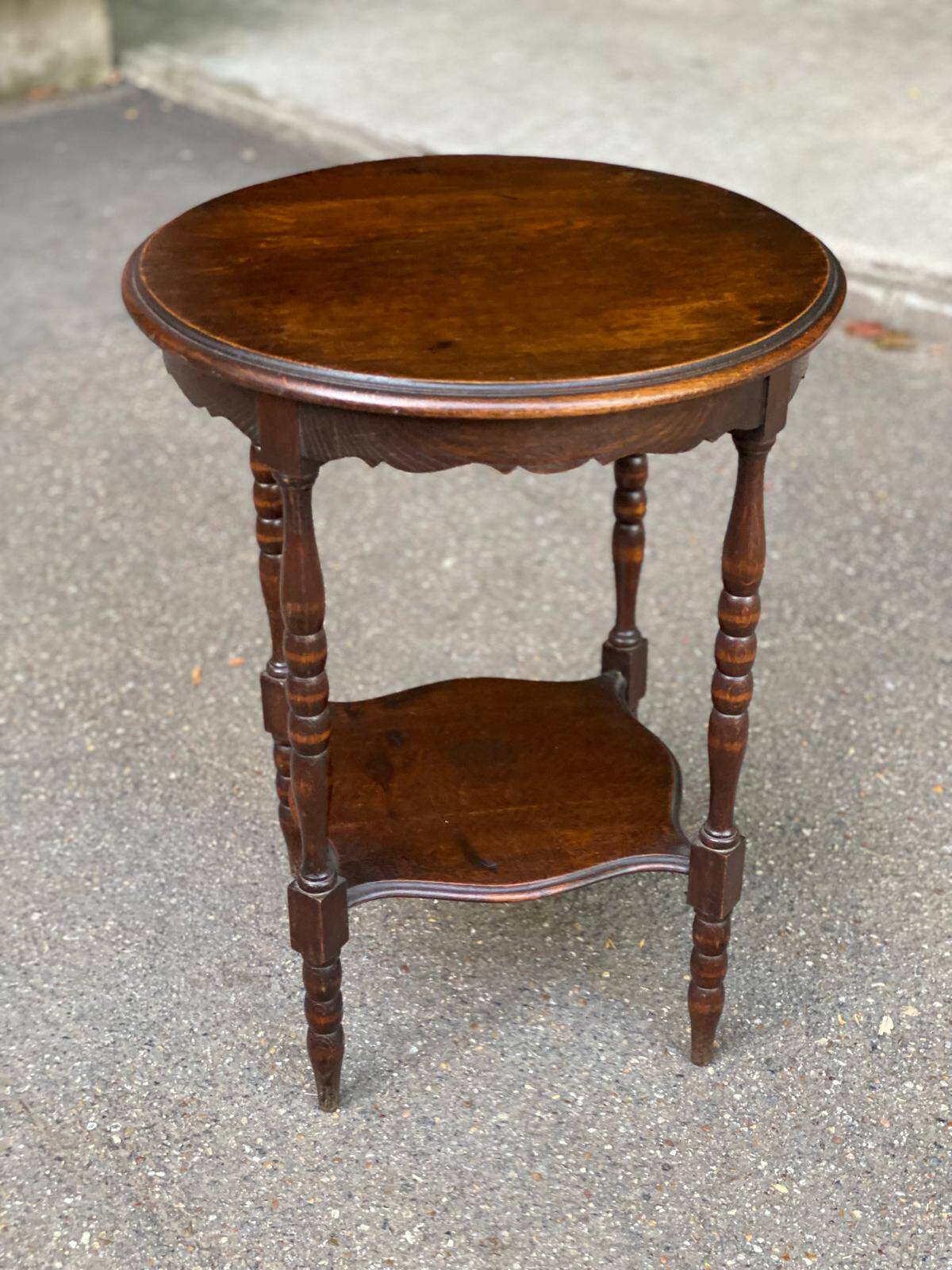 Vintage art deco round shelf in solid wood