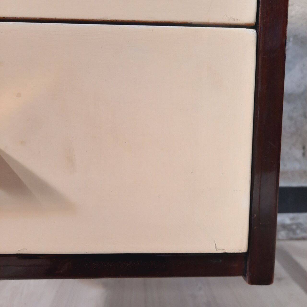 Vintage lacquered top desk with iron structure and pointed brass feet