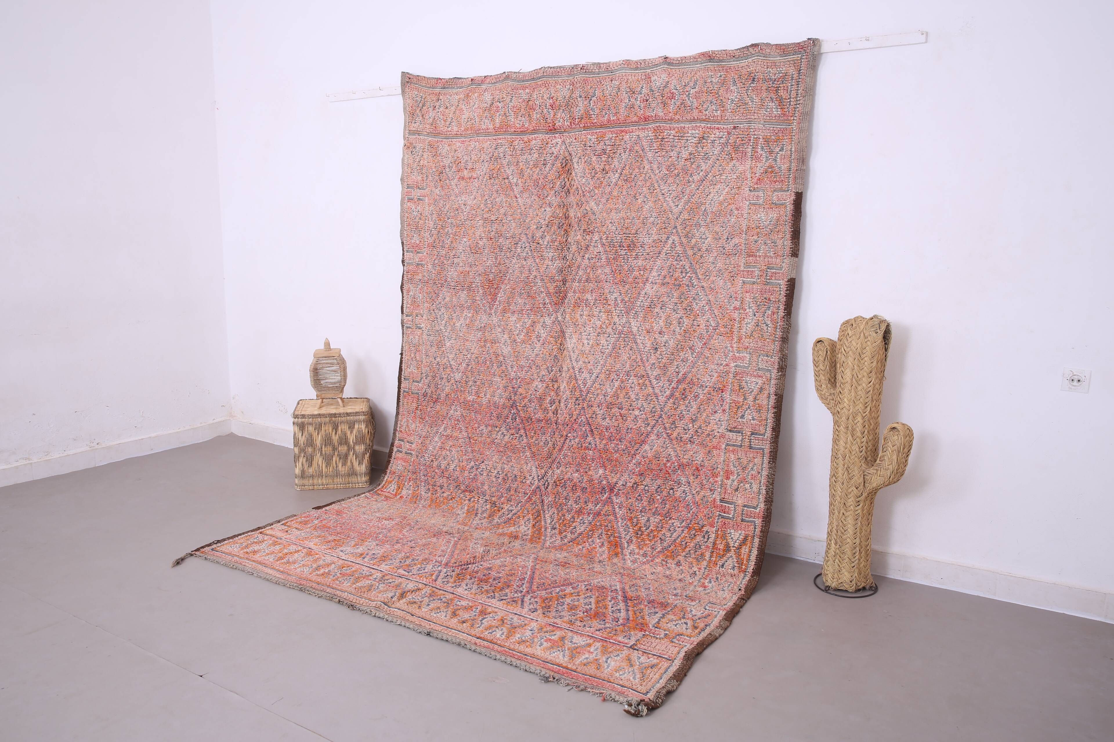 Tapis marocain vintage rose 205 x 303 cm, tapis en laine berbère, tapis berbère boho