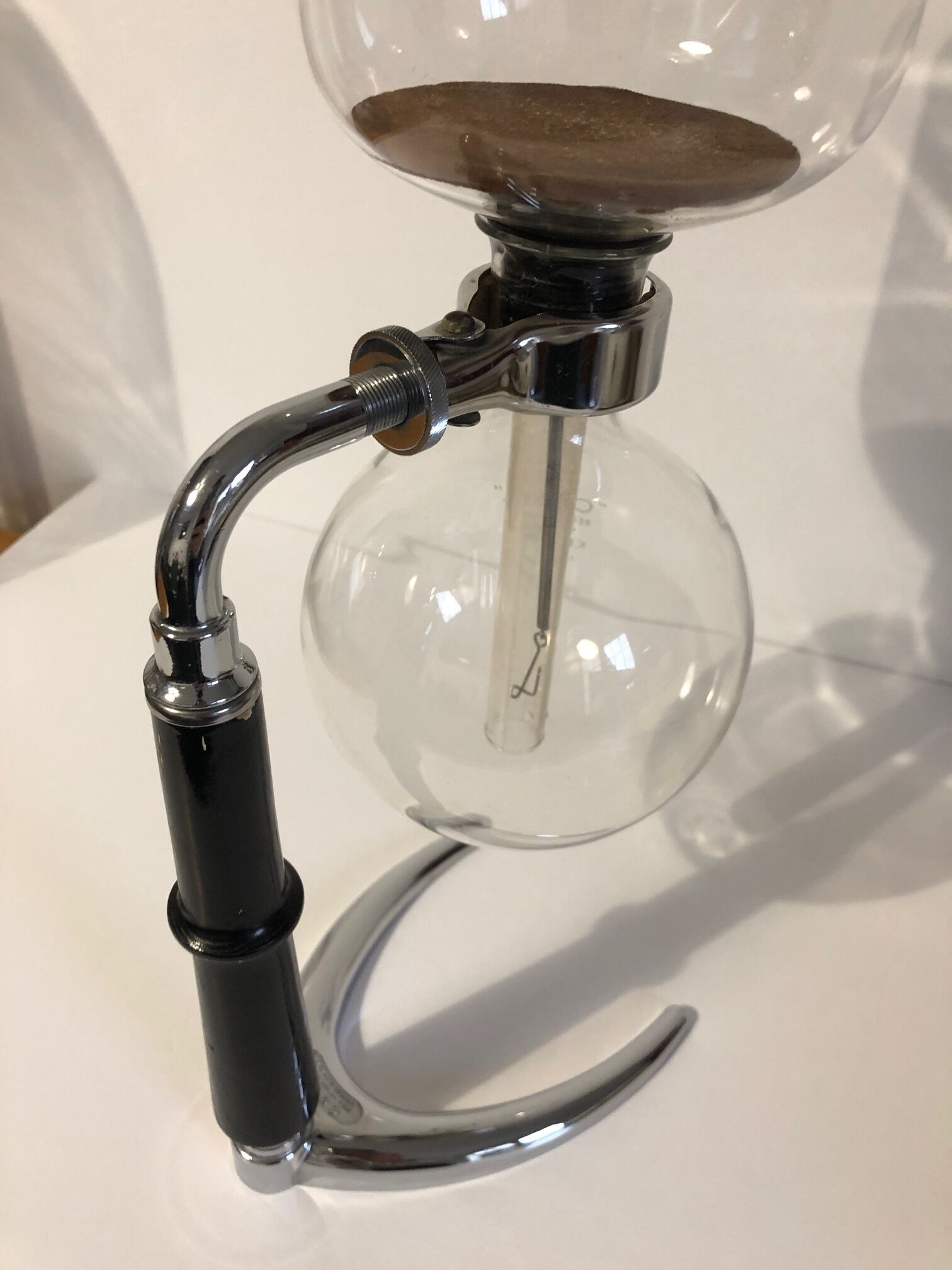 Cona coffee maker with vintage depression