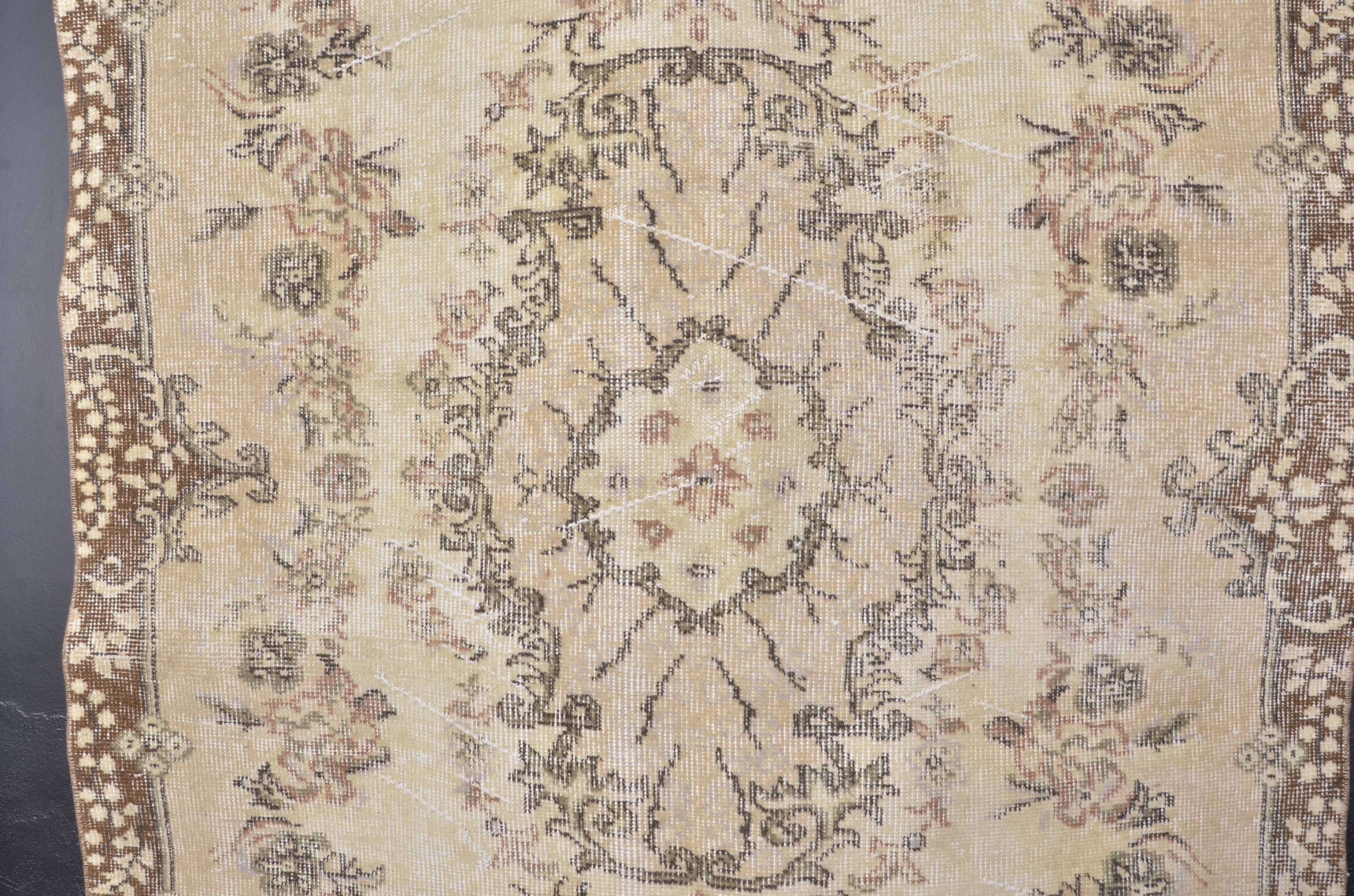 Oushak Anatolian Handknotted Rug sku1362
