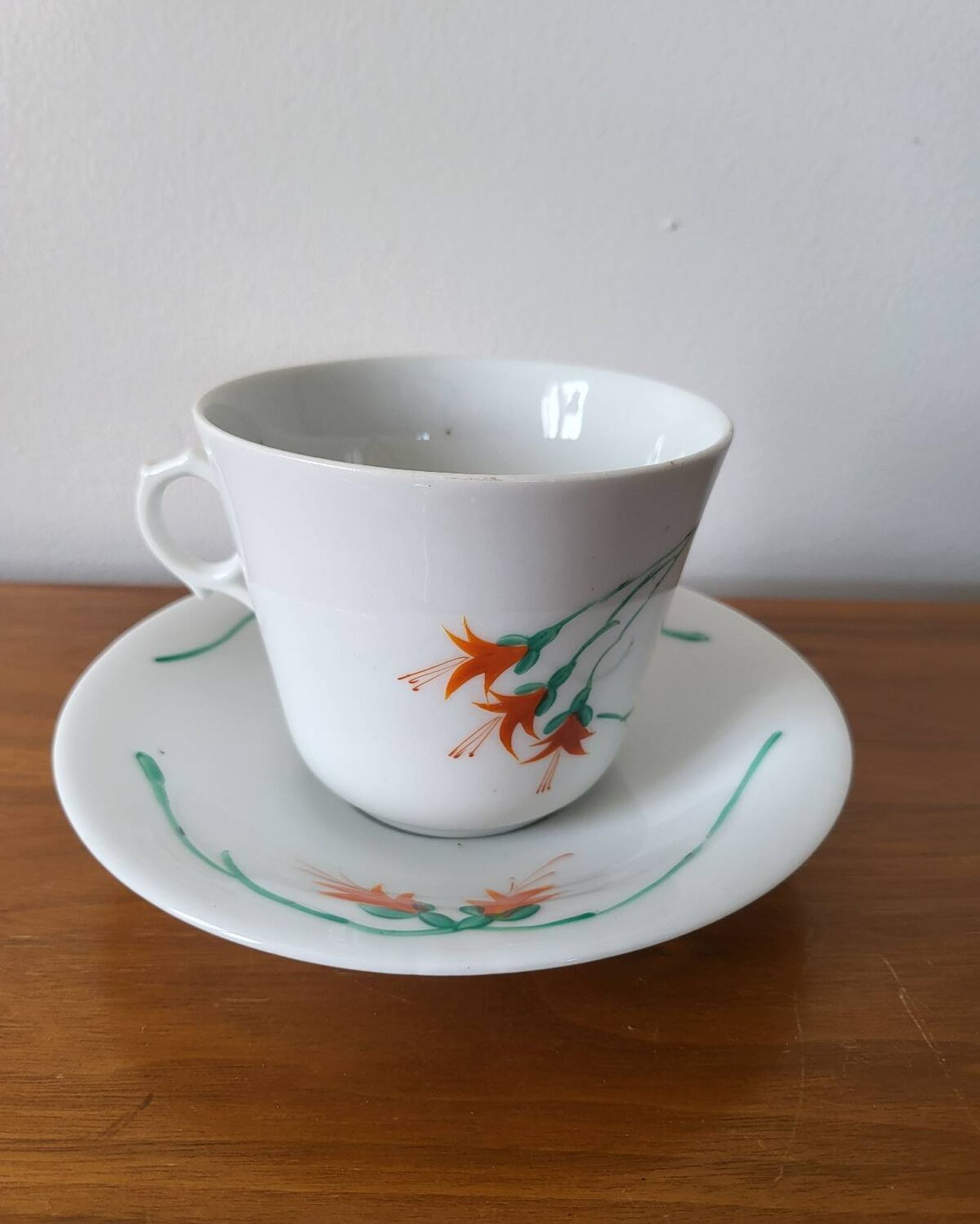 Breakfast Chocolate Cup in Parisian Porcelain