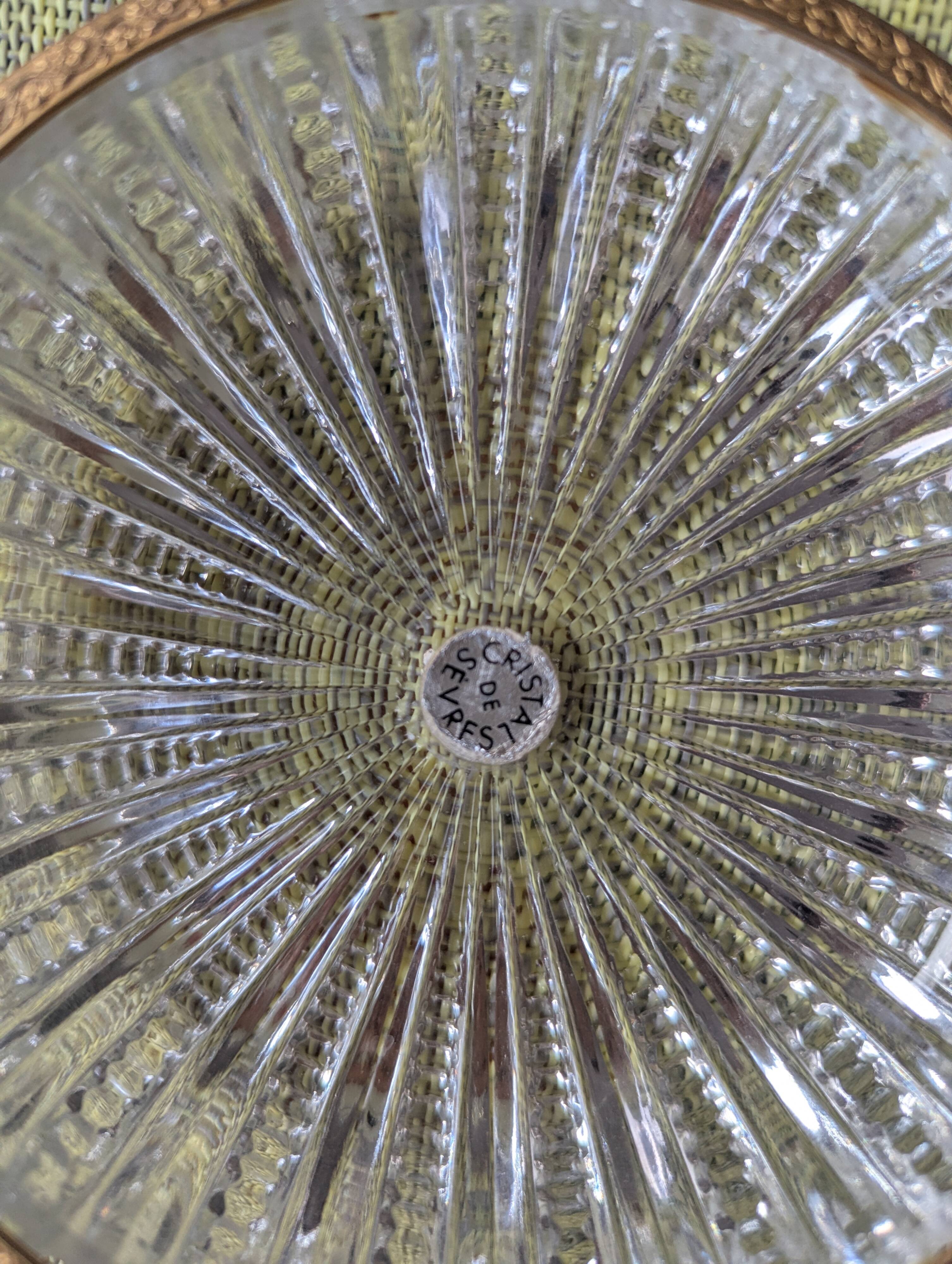 Antique pocket tray in Sèvres crystal and chiselled brass with butterfly decoration.