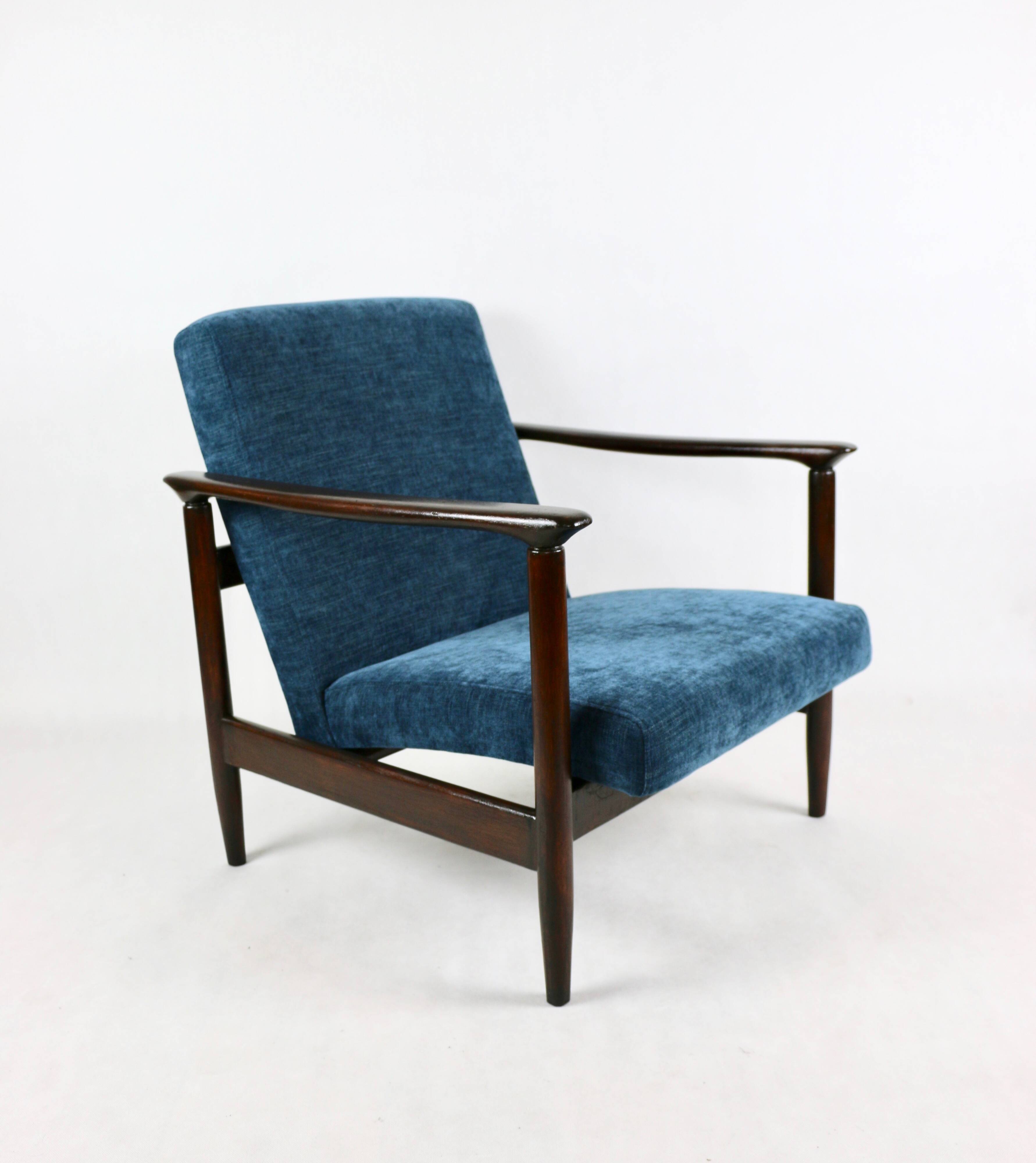 Fauteuil Blue Ocean GFM-142 par Edmund Homa, années 1970