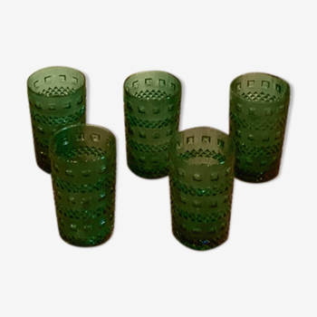 5 verres en verre vert, modèle droit effet géométrique en relief vintage