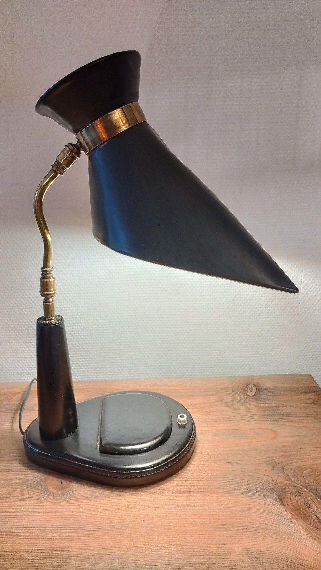 Leather-wrapped Lancel lamp