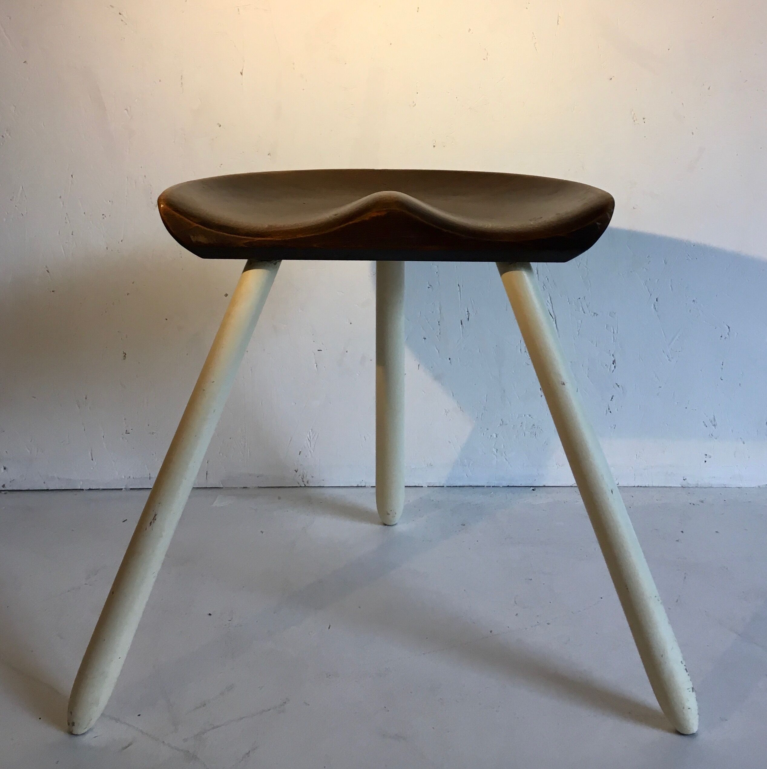 Tabouret tripod Mogens Lassen K Thomsen v. 1942