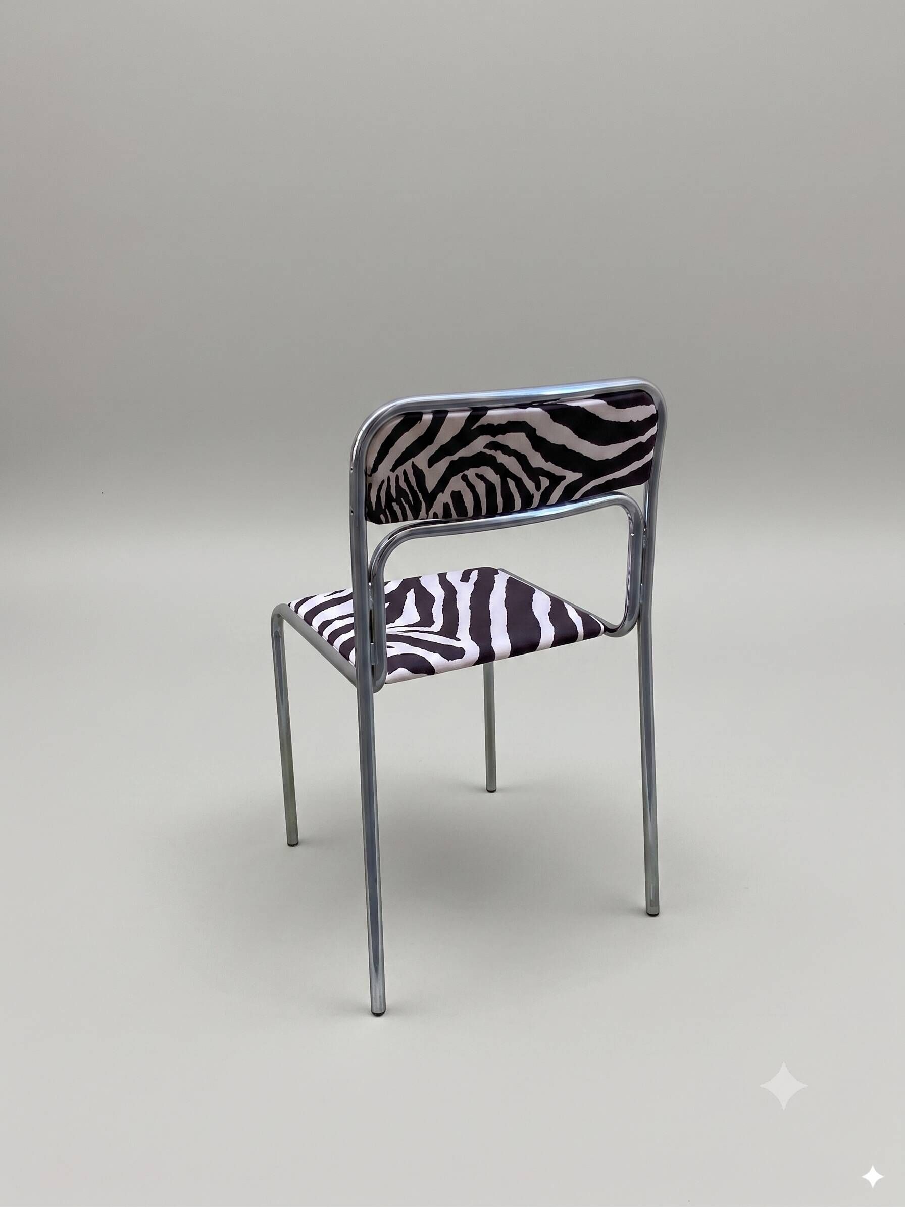 Vintage tubular chair in chrome and zebra fabric, 1970s