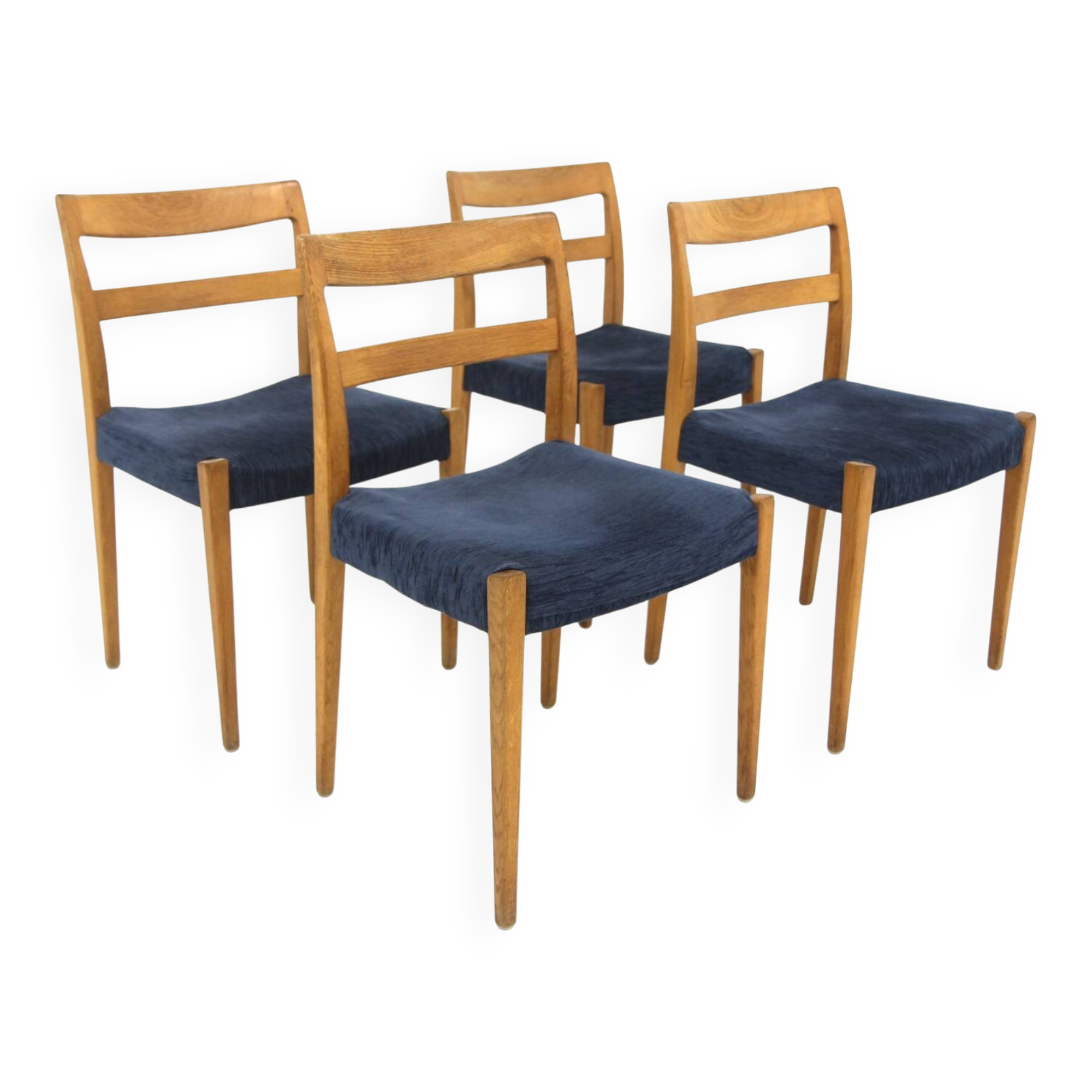 Set de 4 chaises en chêne "Garmi", Nils Jonsson, Troeds, Suède, 1960