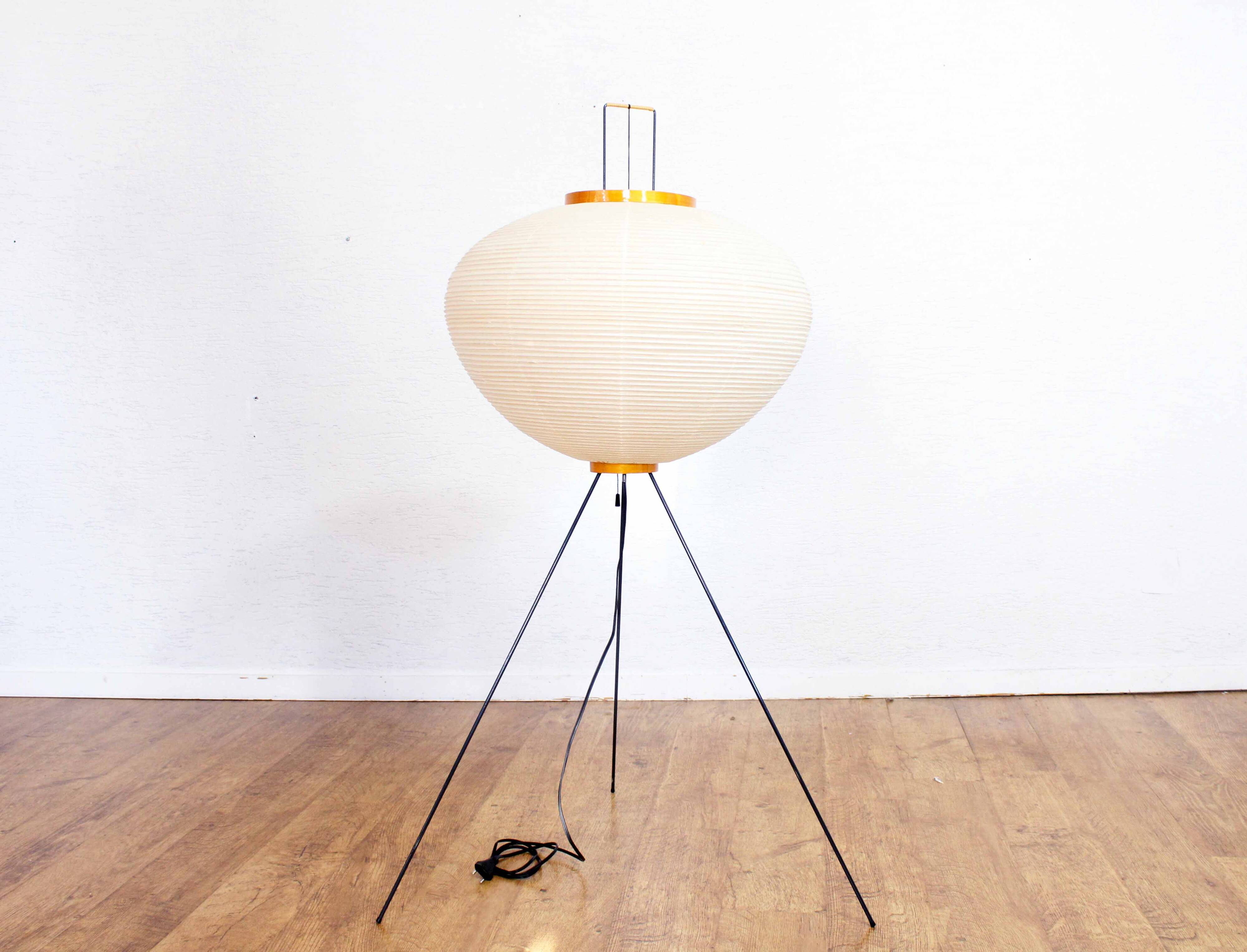Lampadaire AKARI d'Isamu Noguchi