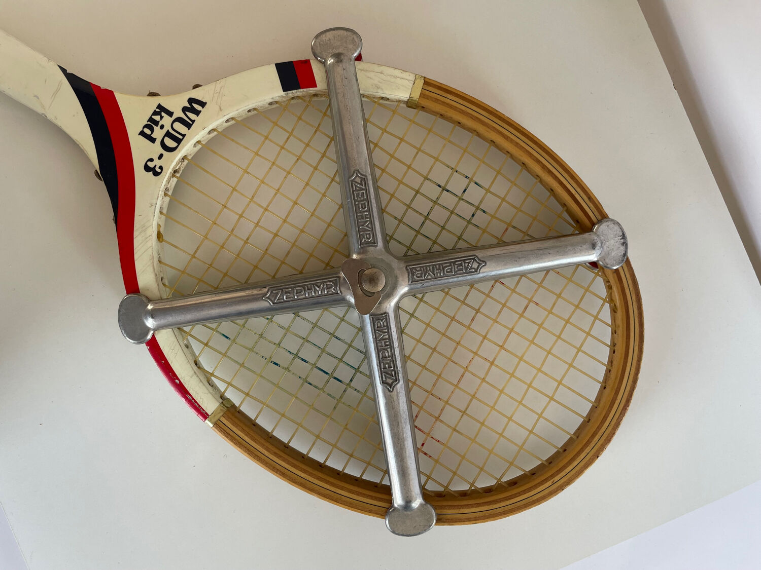 Fila tennis racket