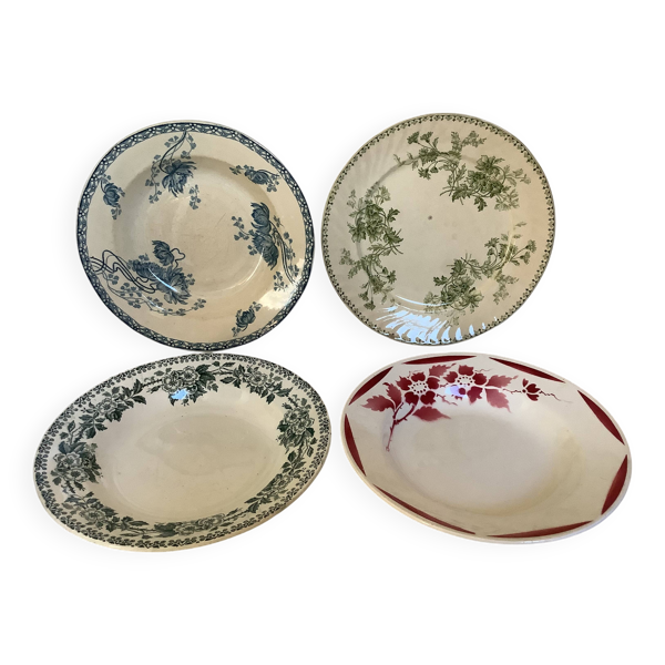 4 assiettes anciennes dépareillées en faïence