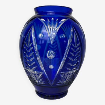 Ancien vase en cristal taillé bleu cobalt vers 1900