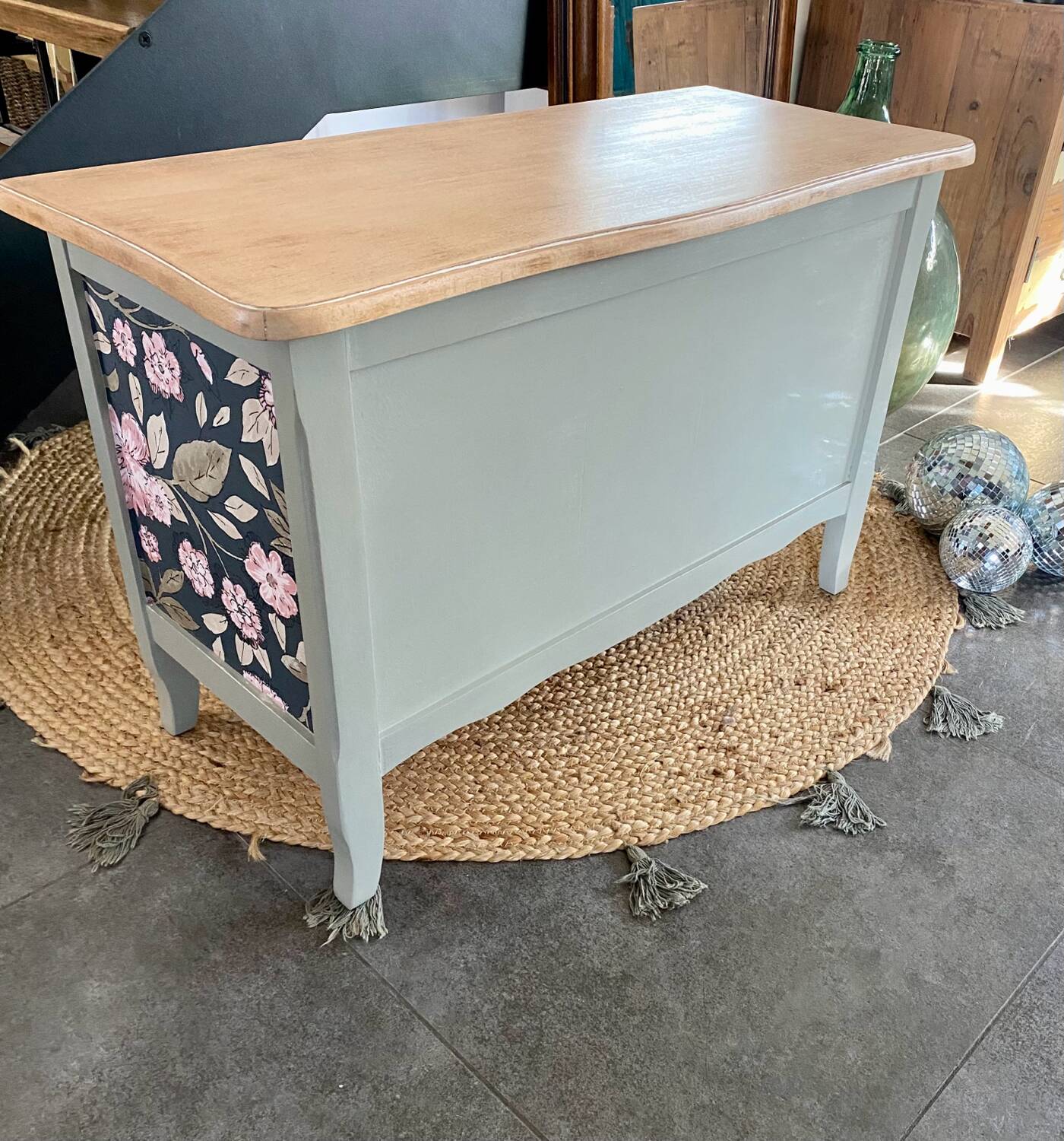 Wooden chest for toys or storage with a green and wood makeover