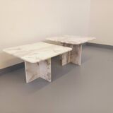 Pair of vintage nesting coffee tables in white marble from the 1970s.