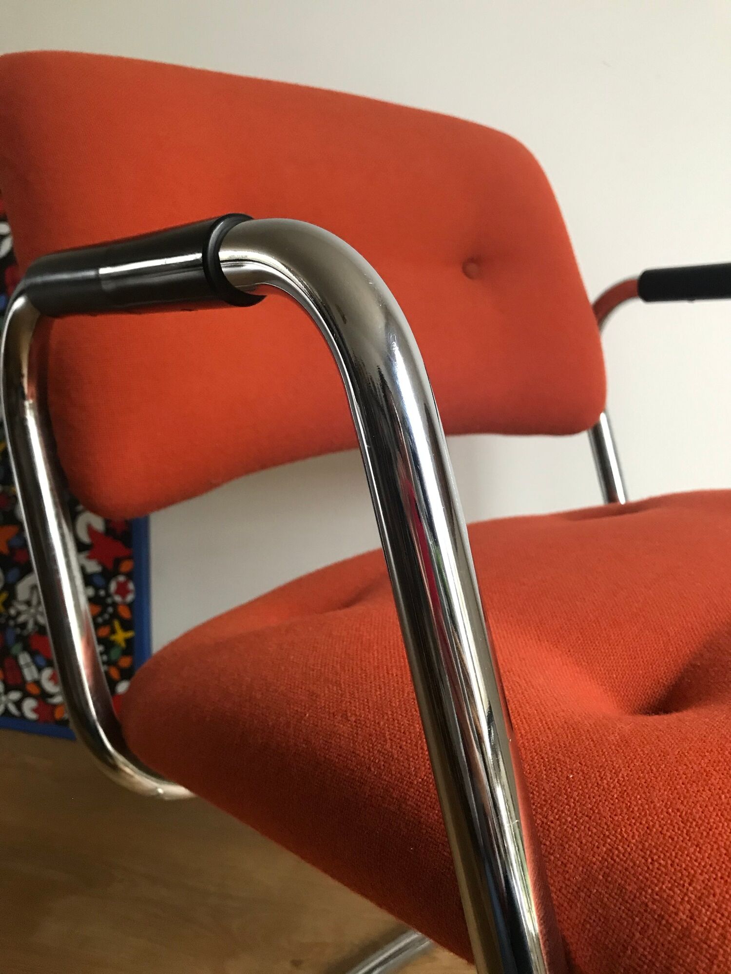 Fauteuil vintage de bureau piètement luge en laine orange par steelcase strafor