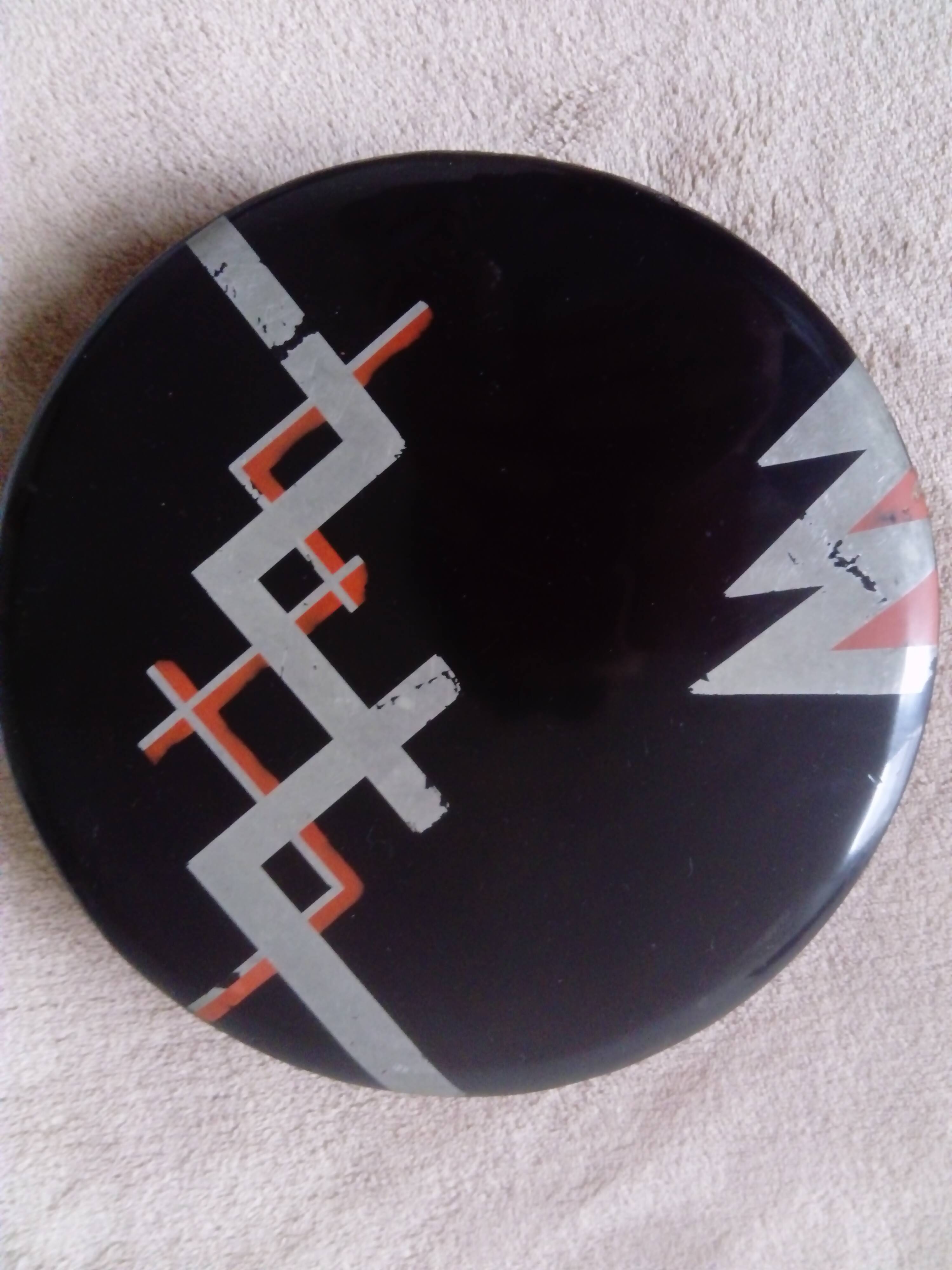 large round box in black lacquered wood Art Deco. Japan