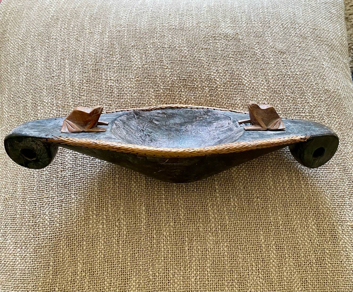 1 Ethnic wooden pocket tray