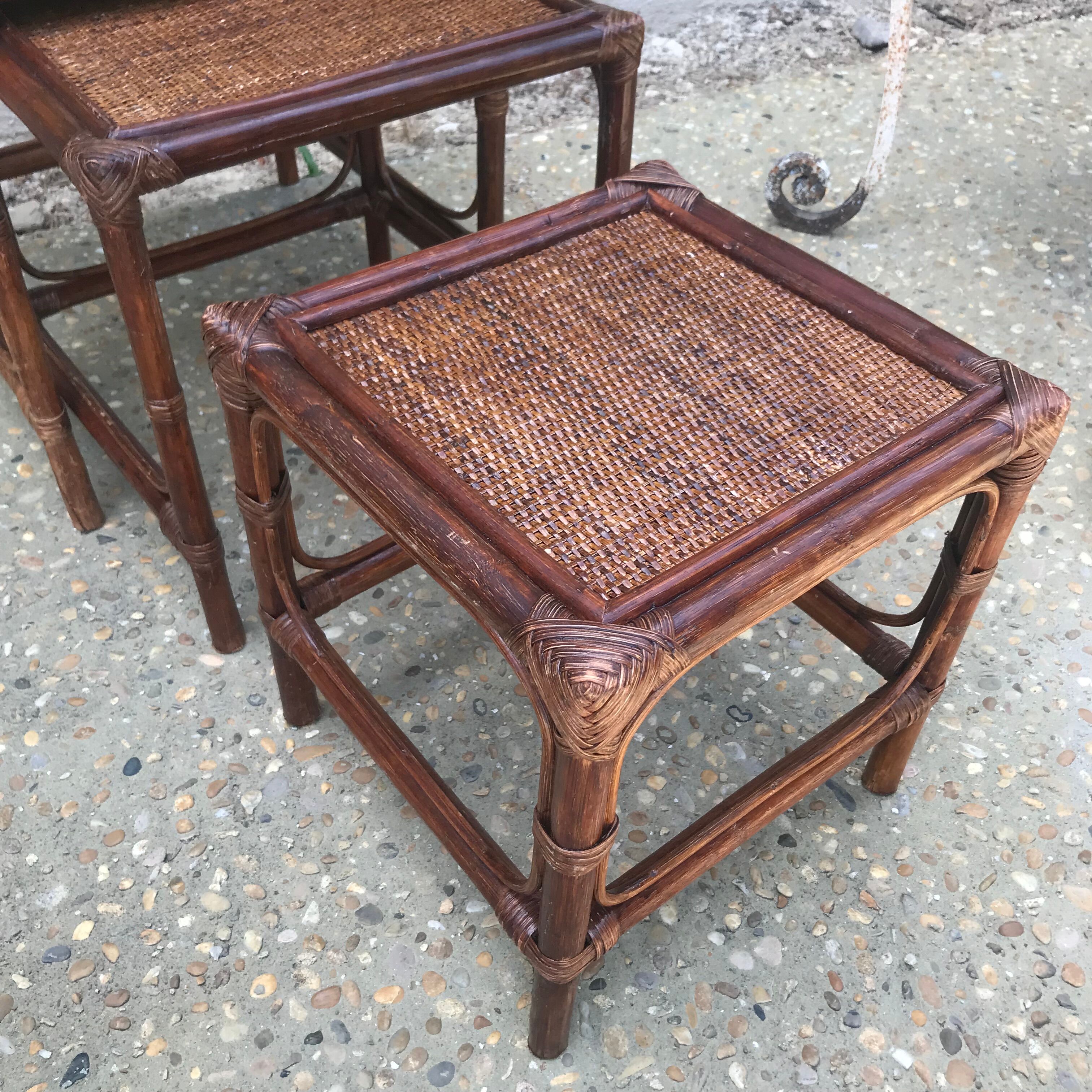 Bamboo trundle tables