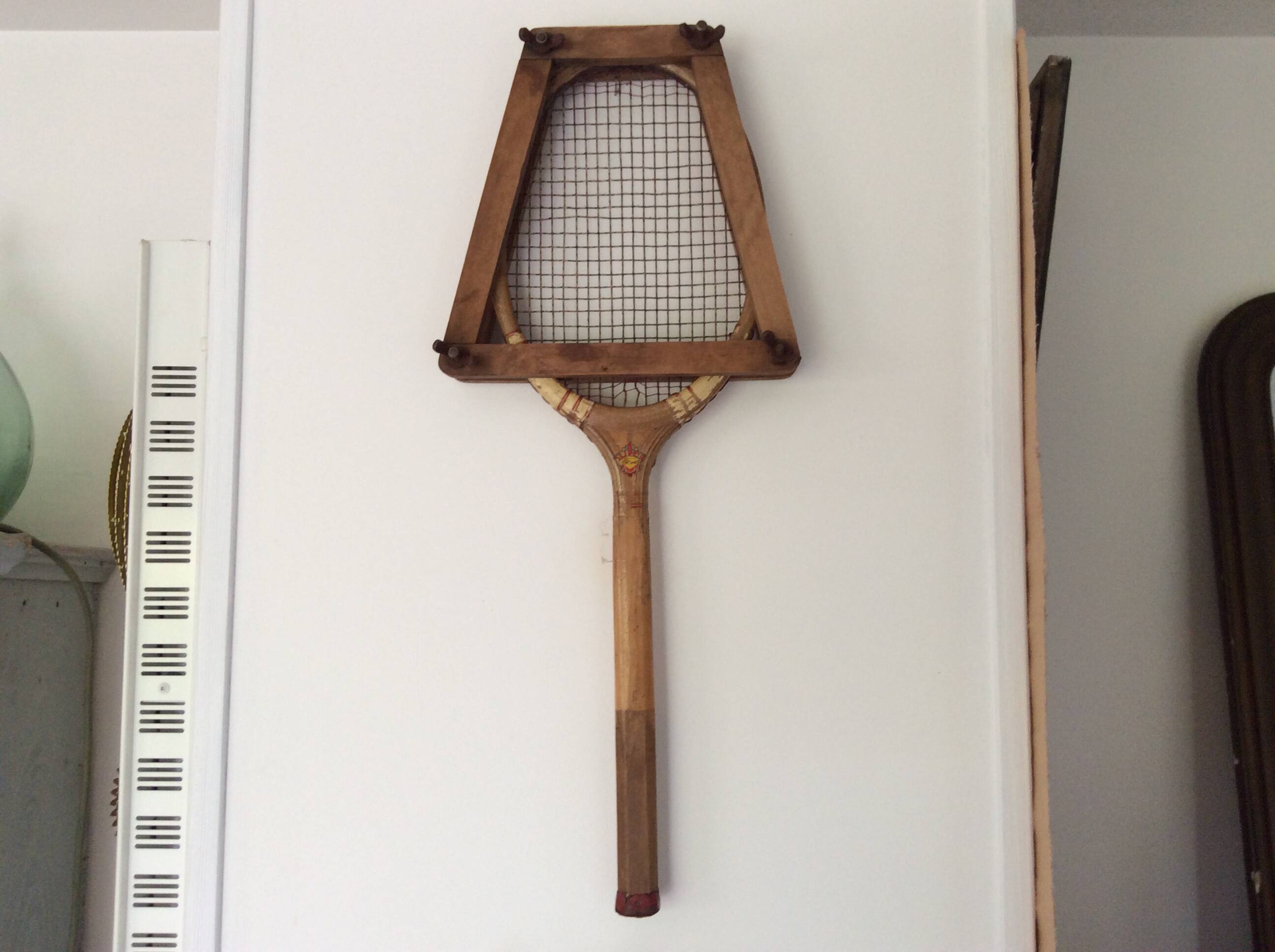 Tennis racquet