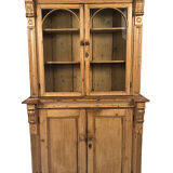 Buffet two fir bodies, glazed in the upper part.