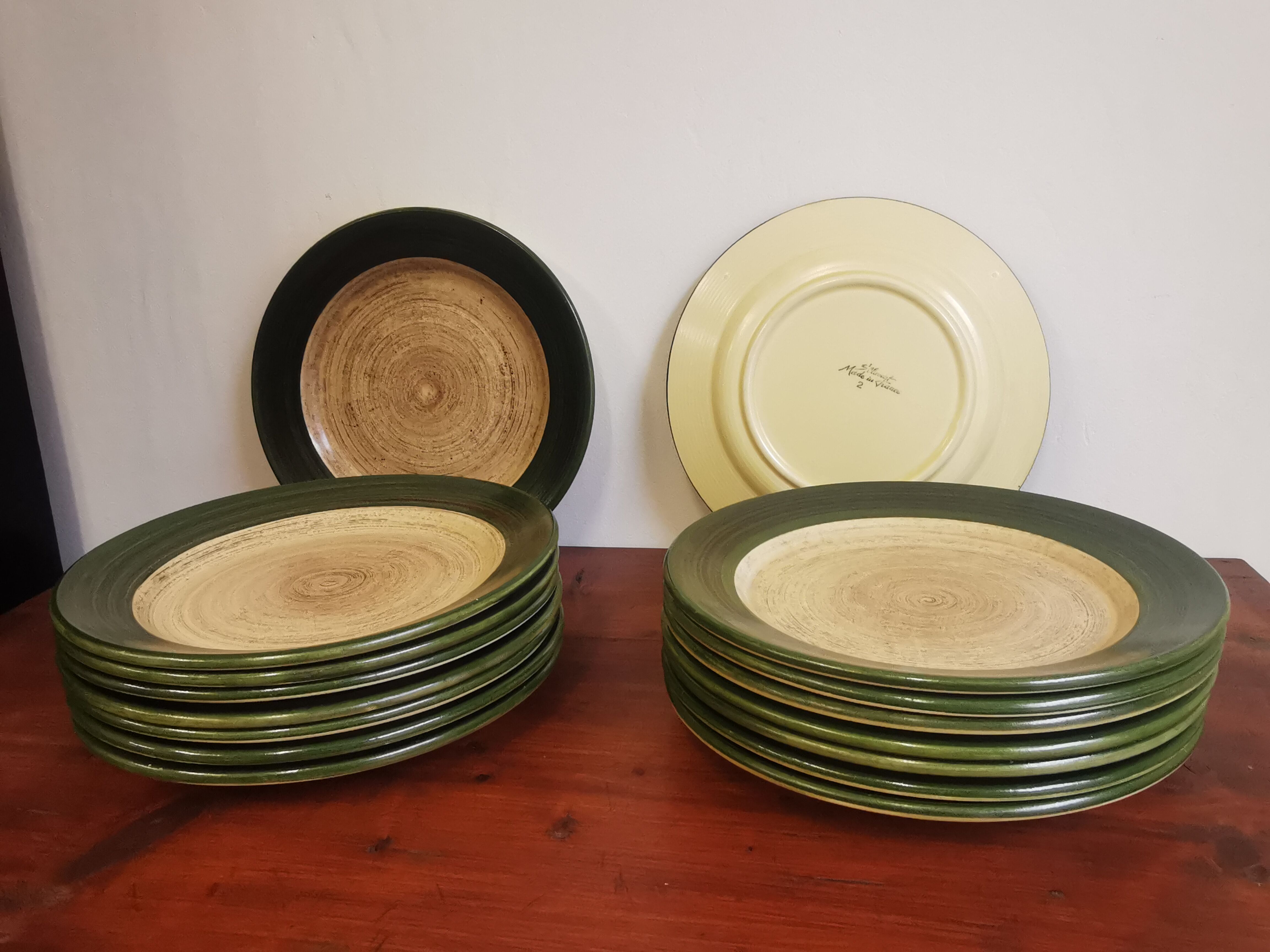 Lot vintage ceramic plates Saint Clément