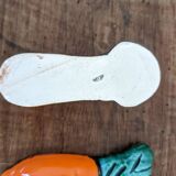 Vegetable knife holders