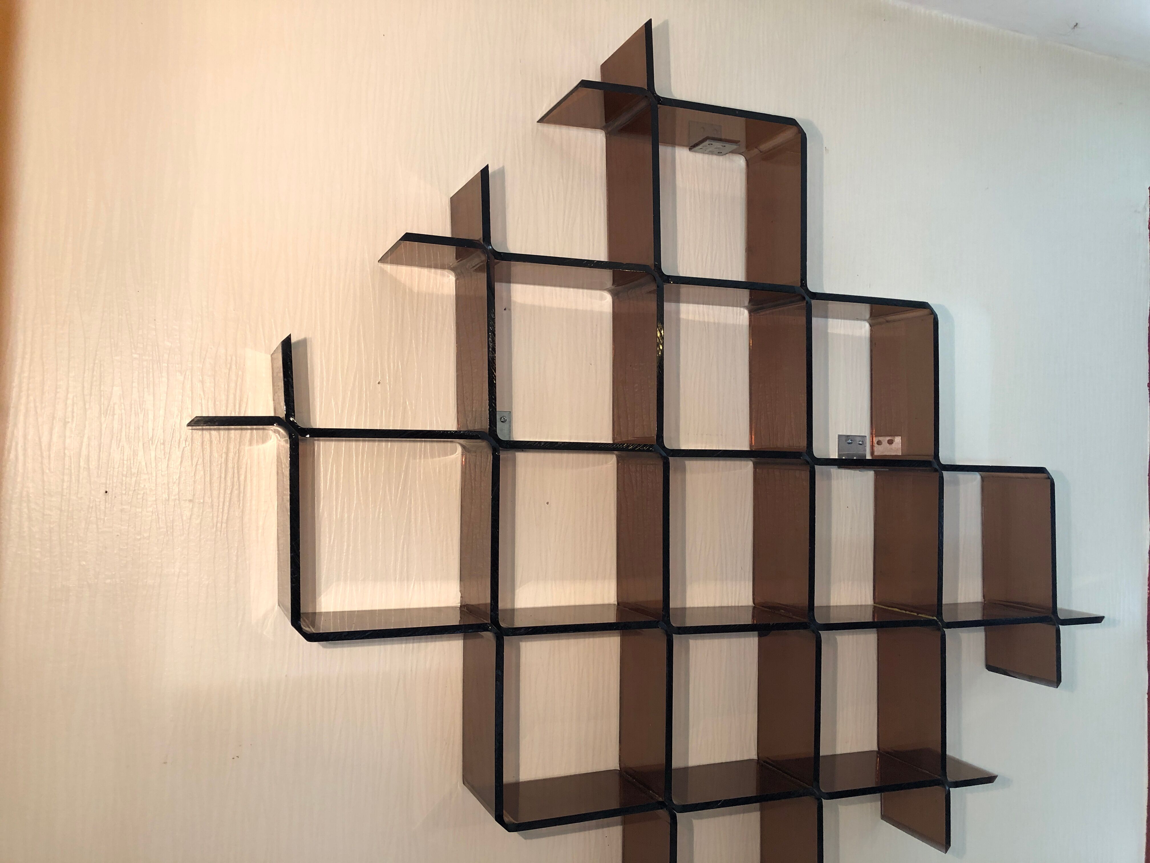 Étagère murale vintage en plexiglas fumé, années 70