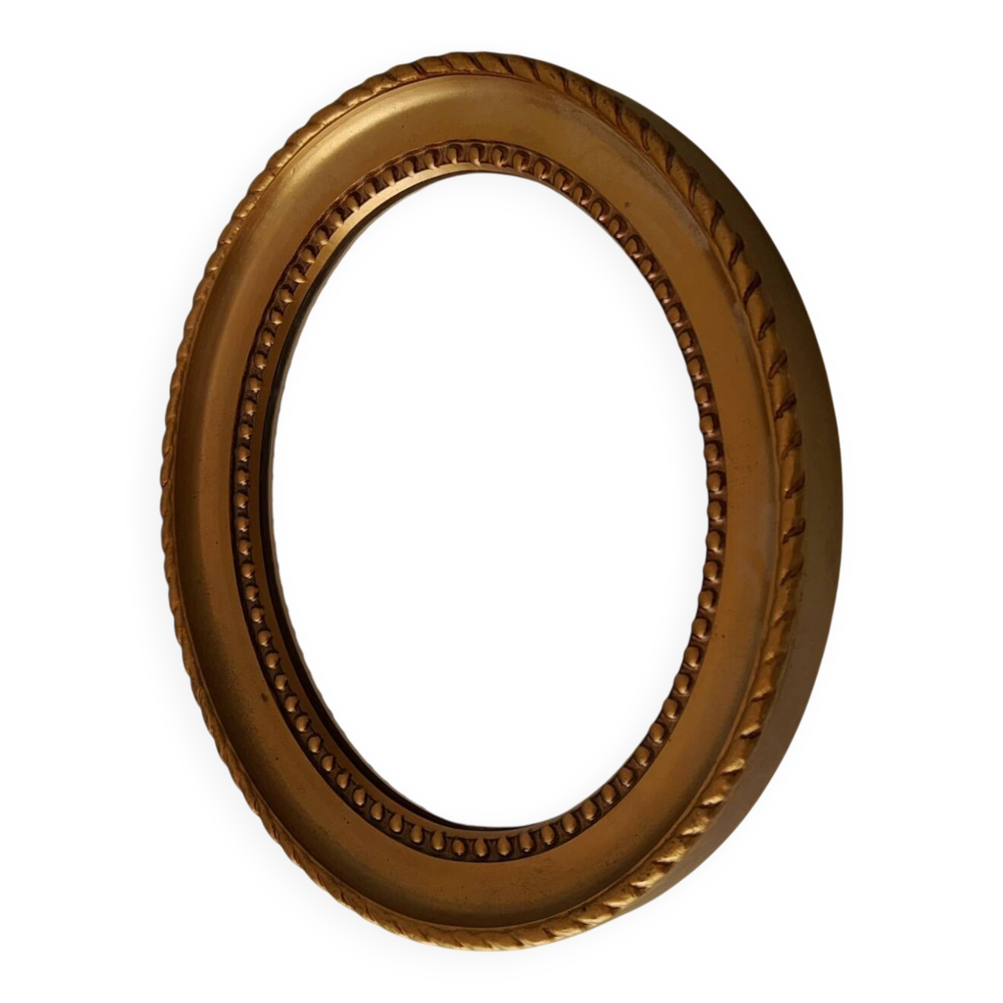 Small vintage oval mirror in gilded resin from the 60s/70s.