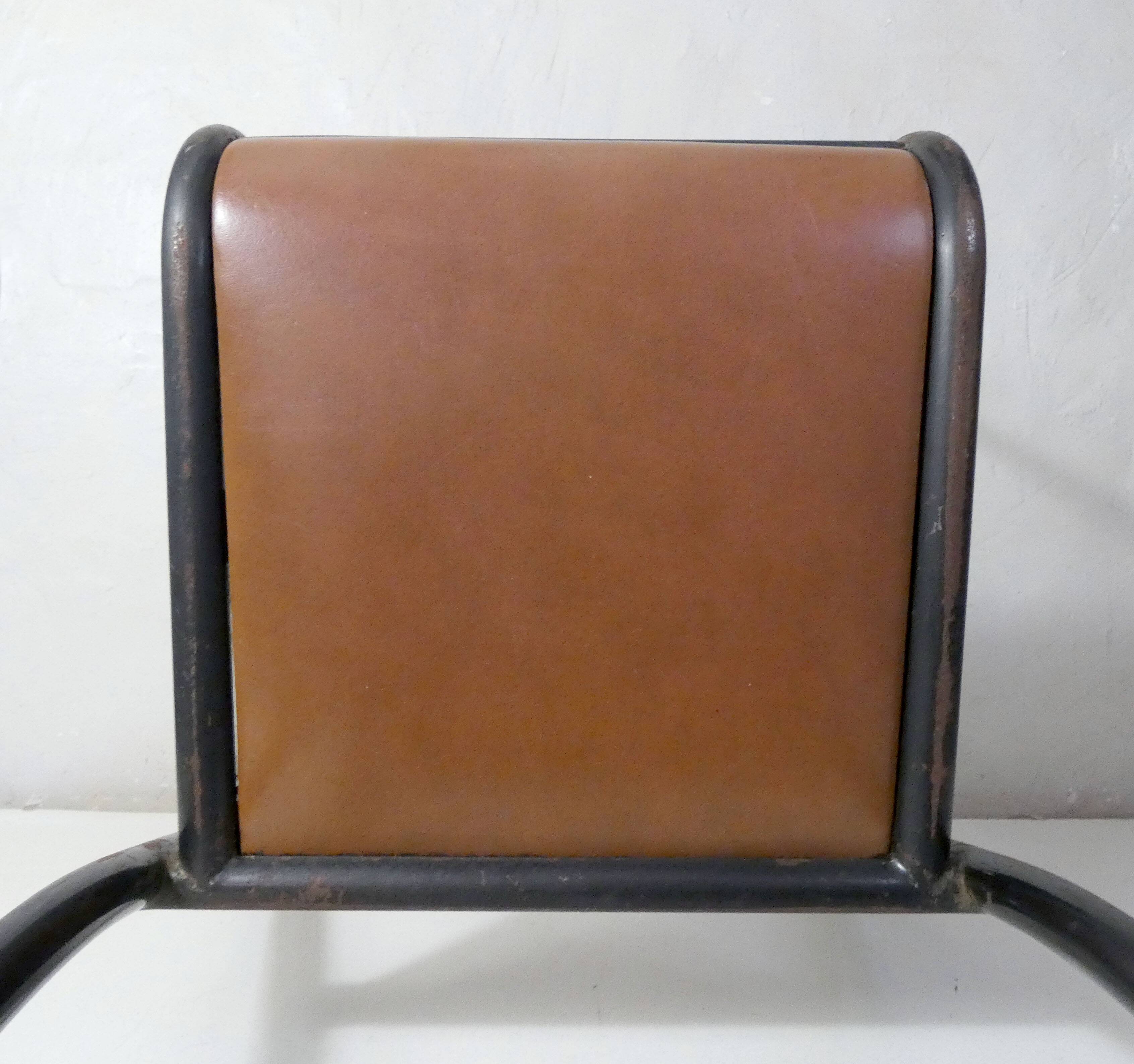 Old school chair adult format vintage skai