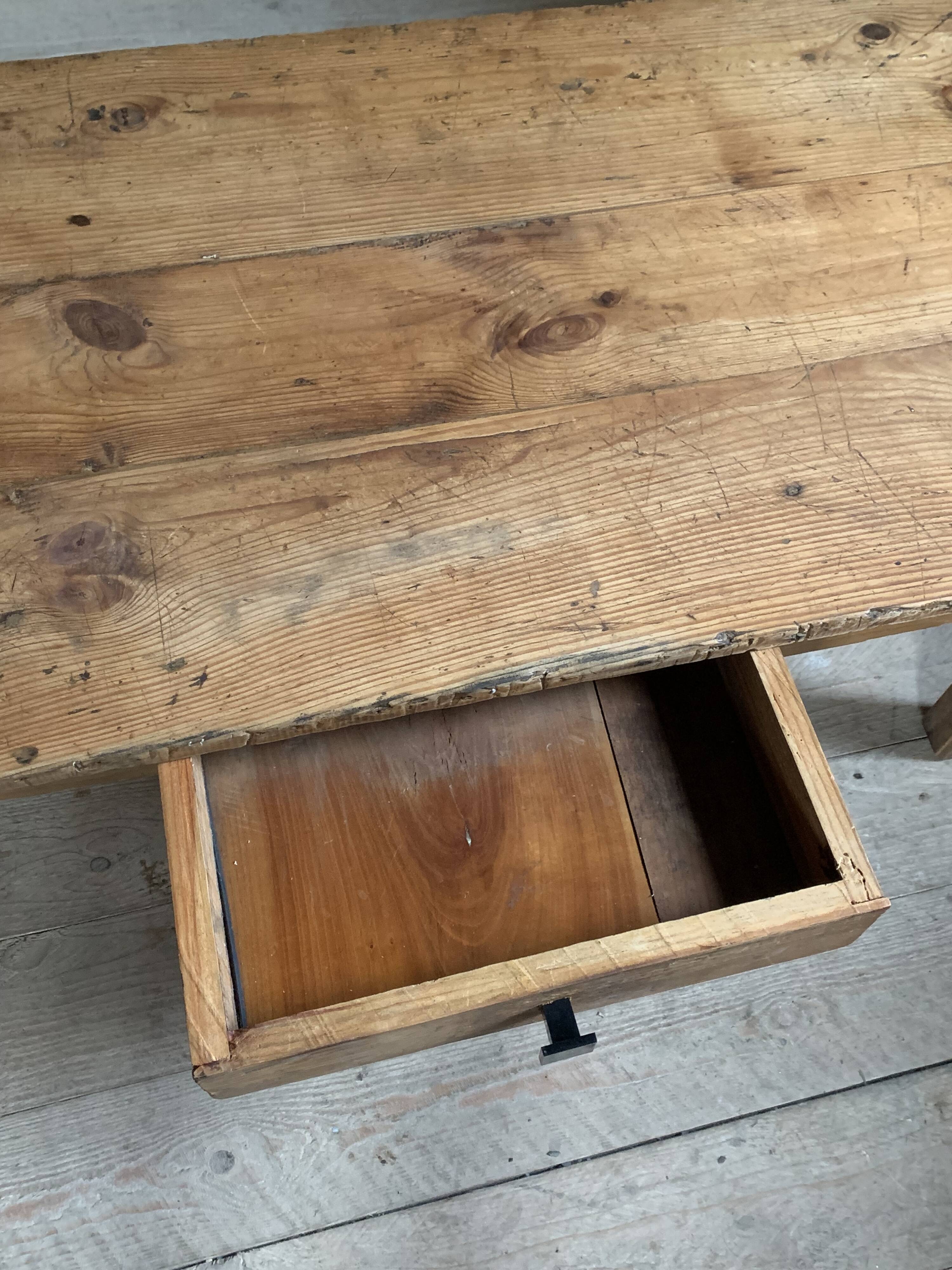 Rustic farmhouse coffee table