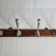 Wall rack "Art Deco" in cast aluminum and wood, 3 hooks, 54 cm