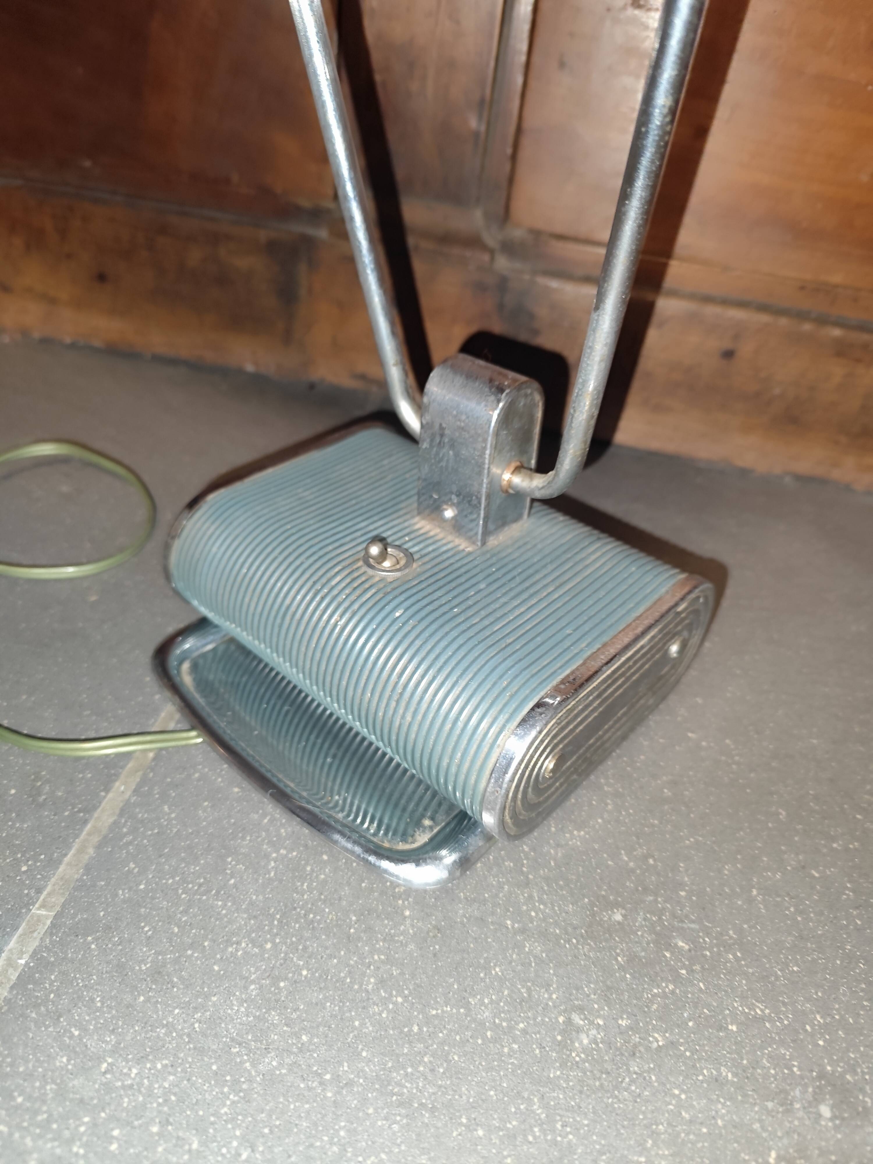 N71 desk lamp Eileen Gray for Jumo