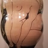 Vase en céramique par Michael kay signé et daté 2004.