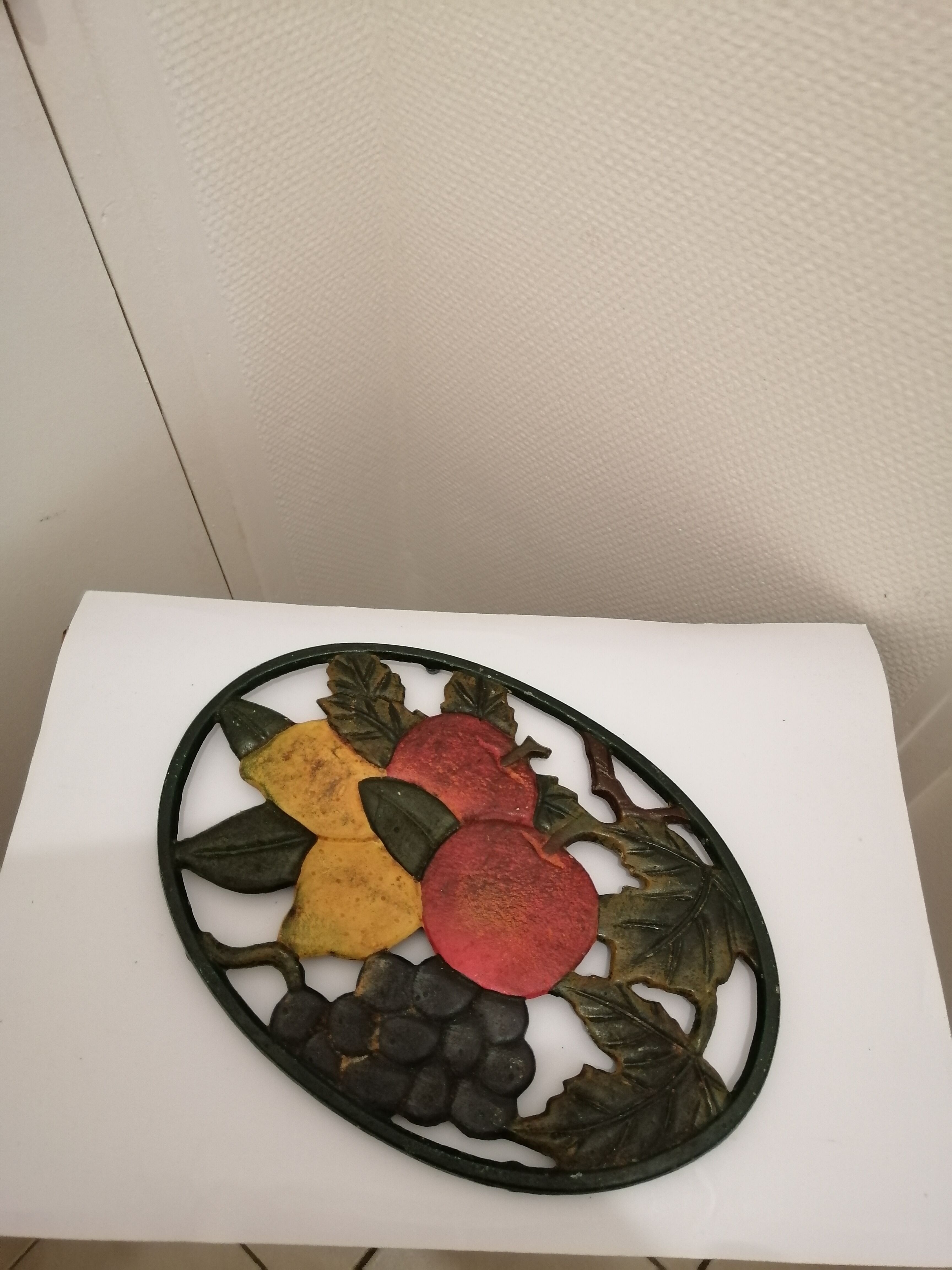 Cast iron underpants decore flower and vegetable
