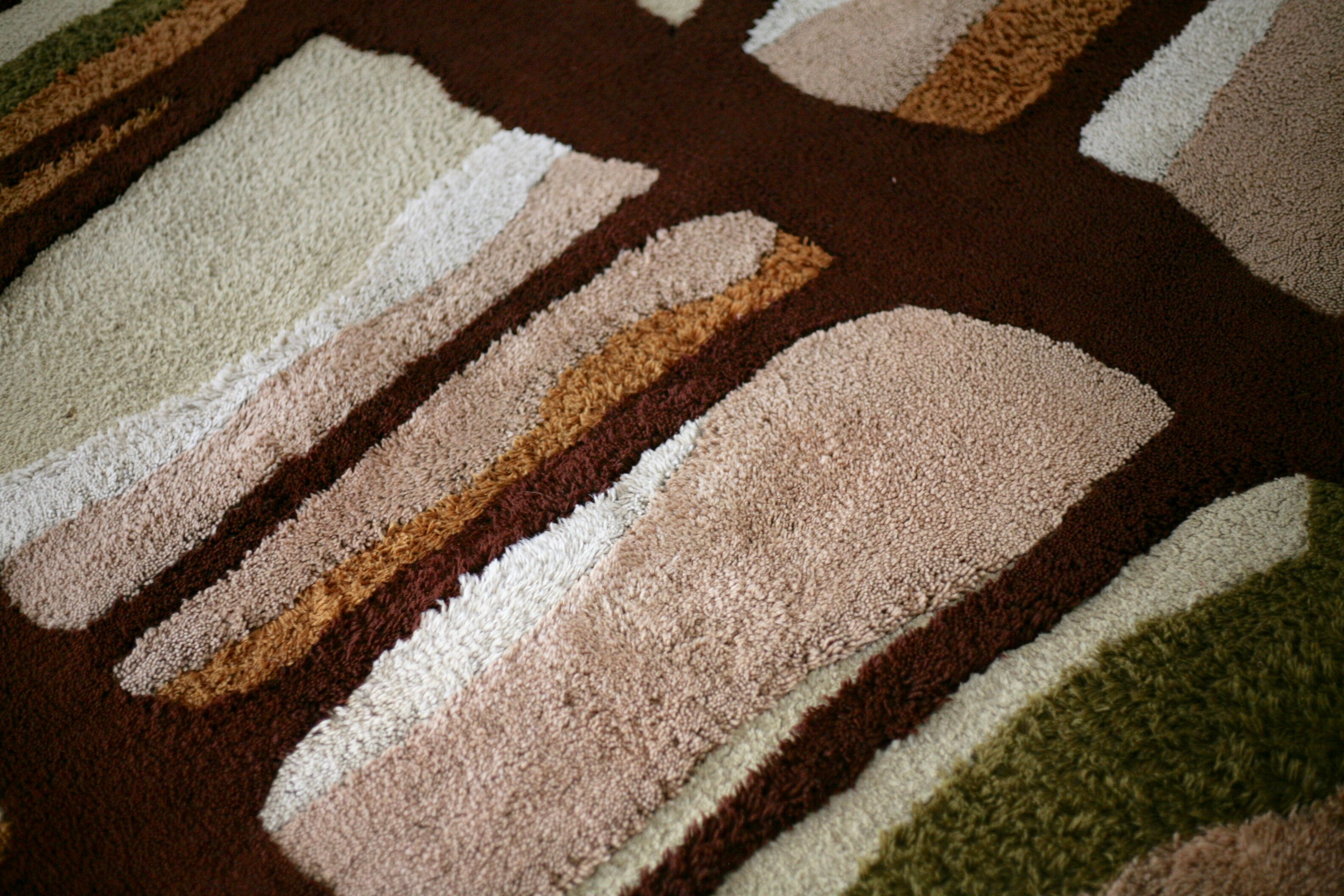 70s rug, published by Adoros, dralon, Germany