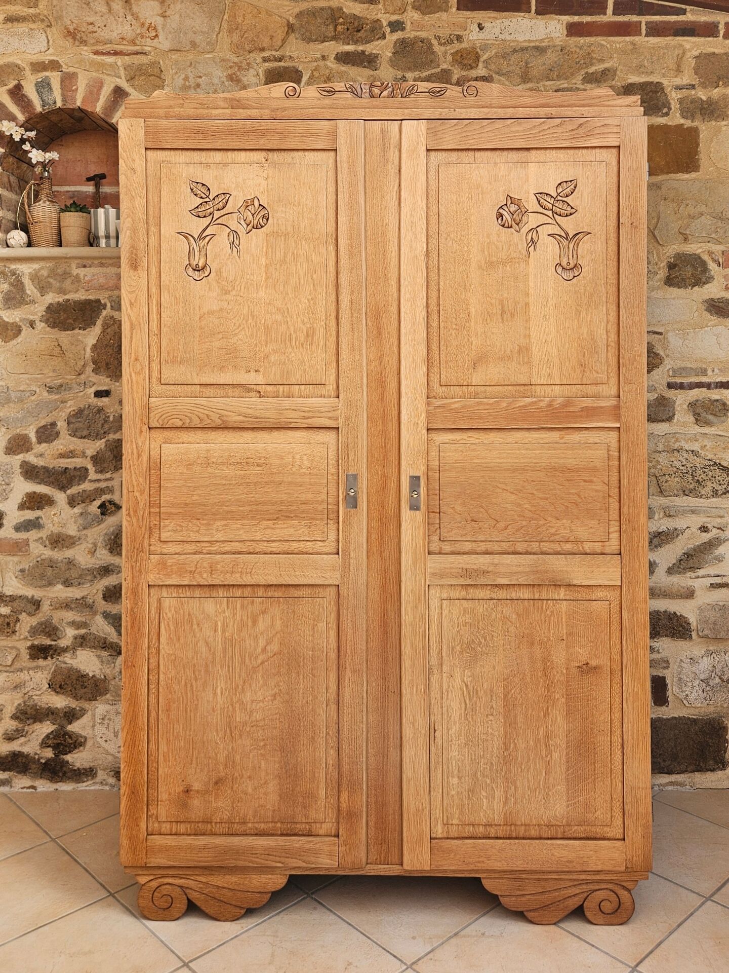 Armoire parisienne art déco