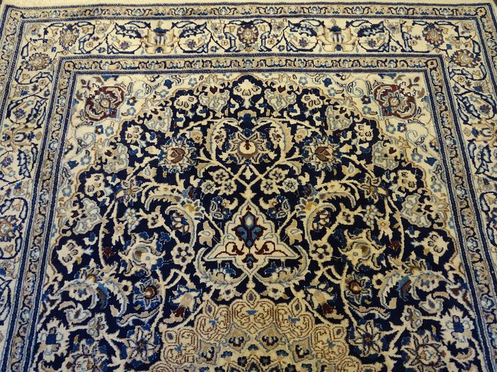 Naïn laine persian carpet - silk circa 1980