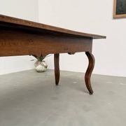 Table, drapière en noyer, XIXème s.