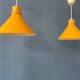 Ensemble (2) de suspensions vintage en métal jaune