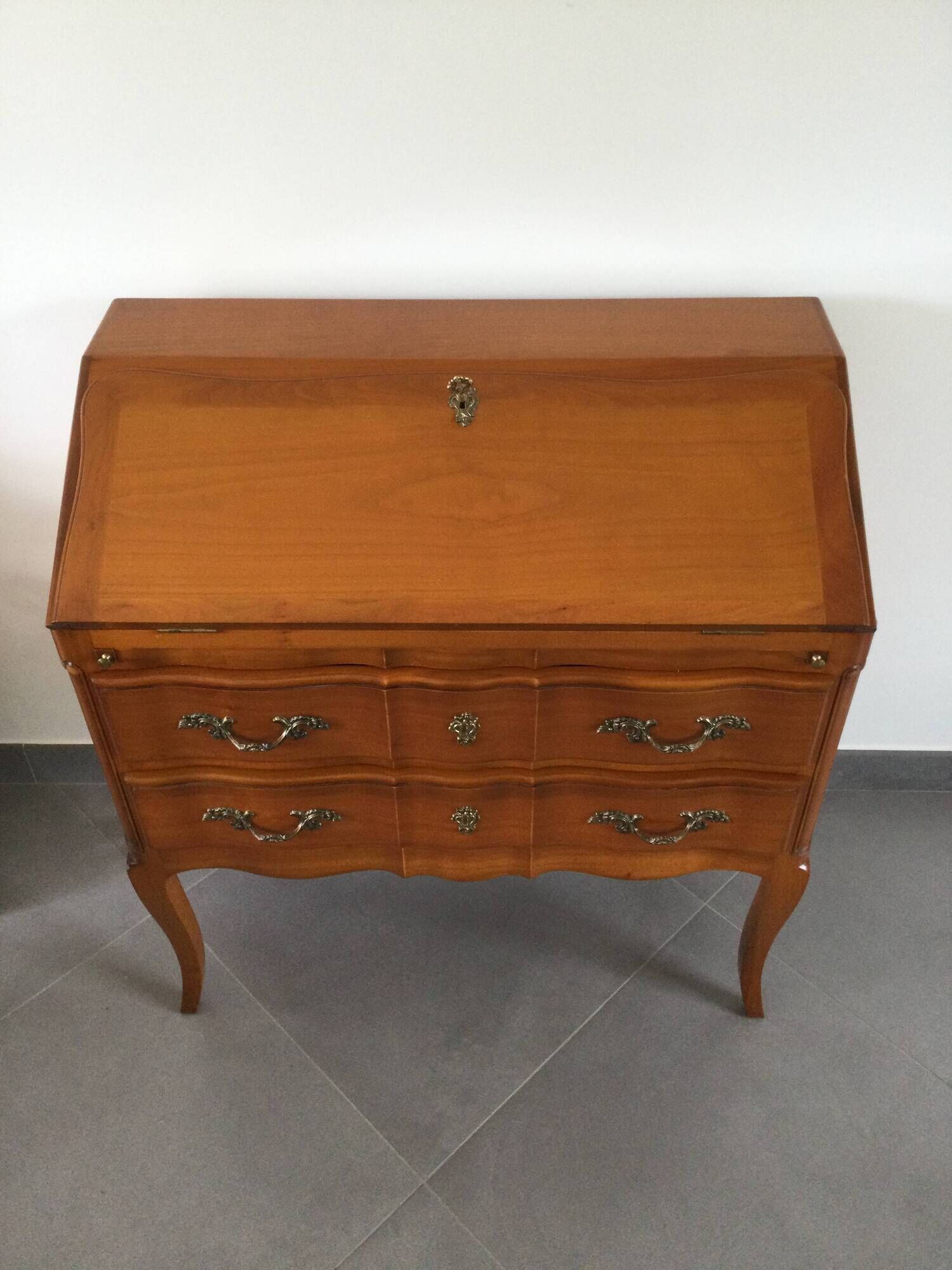 Bureau Dos d'âne En Merisier